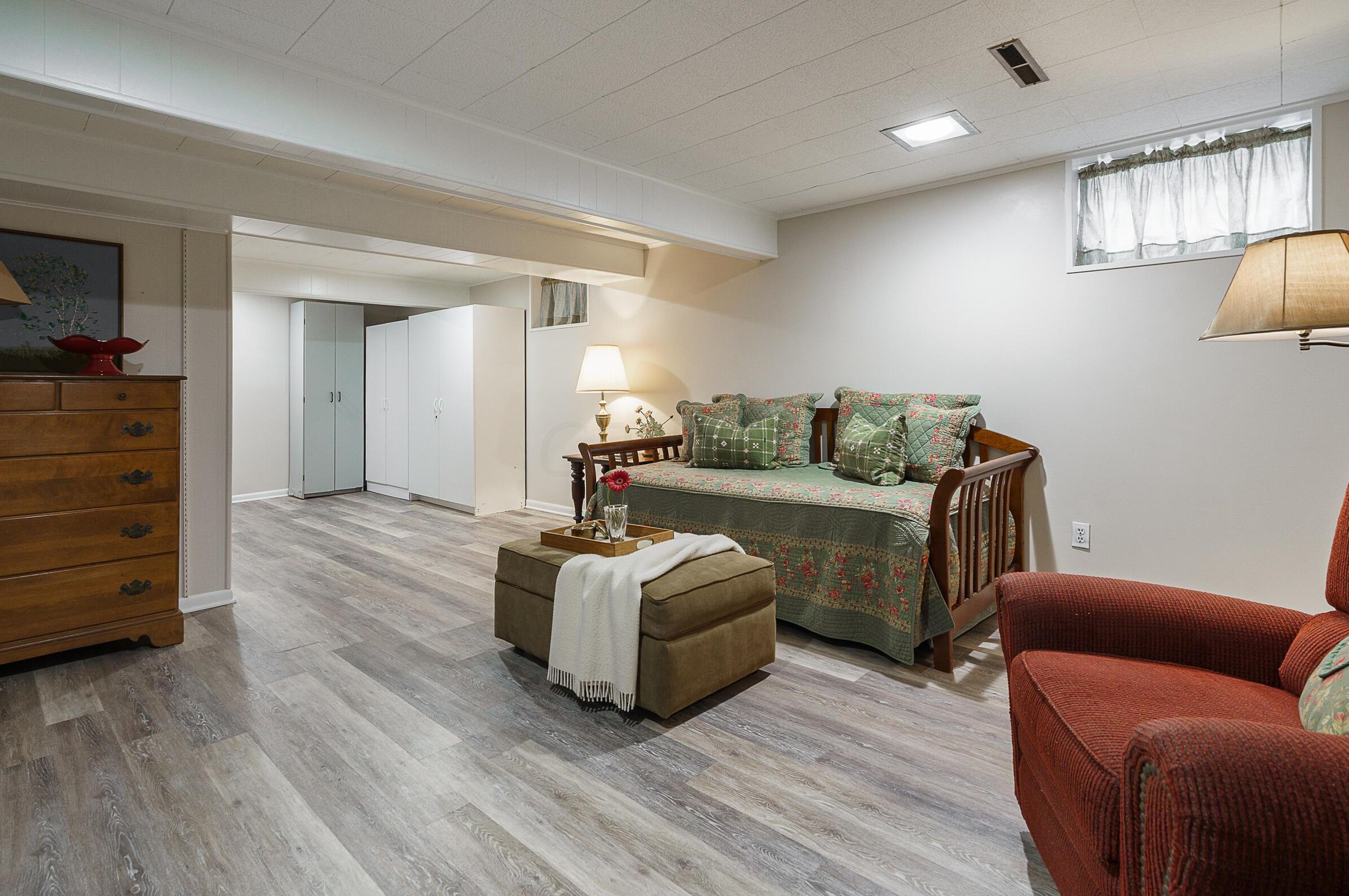 97 Roosevelt Ave, Columbus OH 43209-1160 exterior