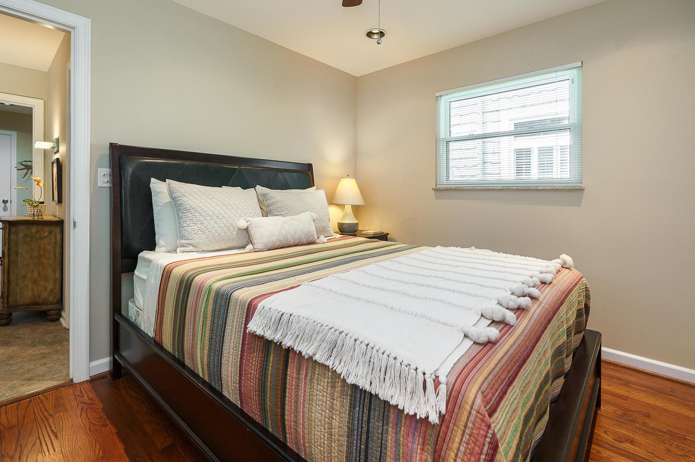 97 Roosevelt Ave, Columbus OH 43209-1160 exterior