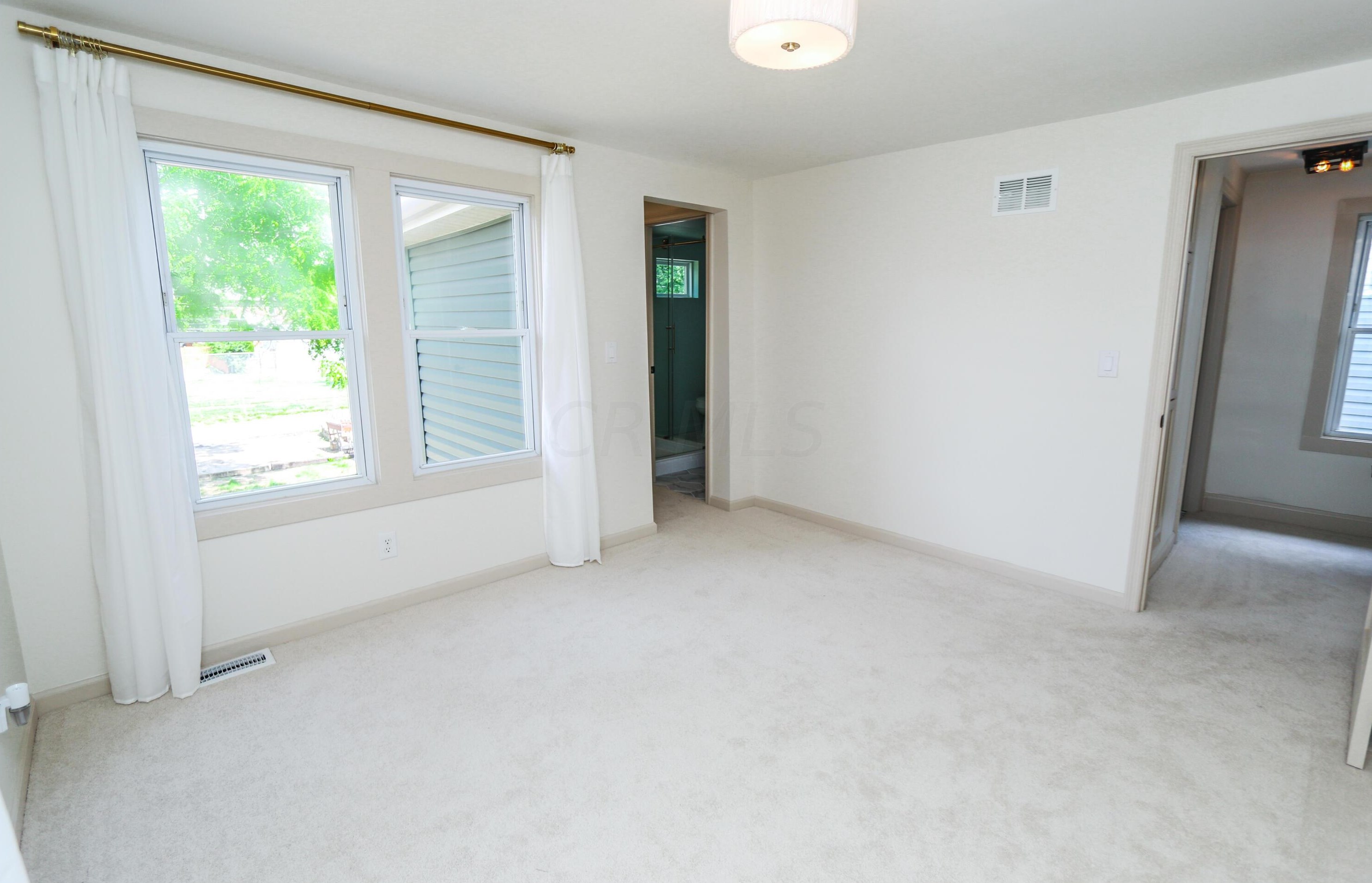 1124 Oakwood Ave, Columbus OH  43206-3116 exterior