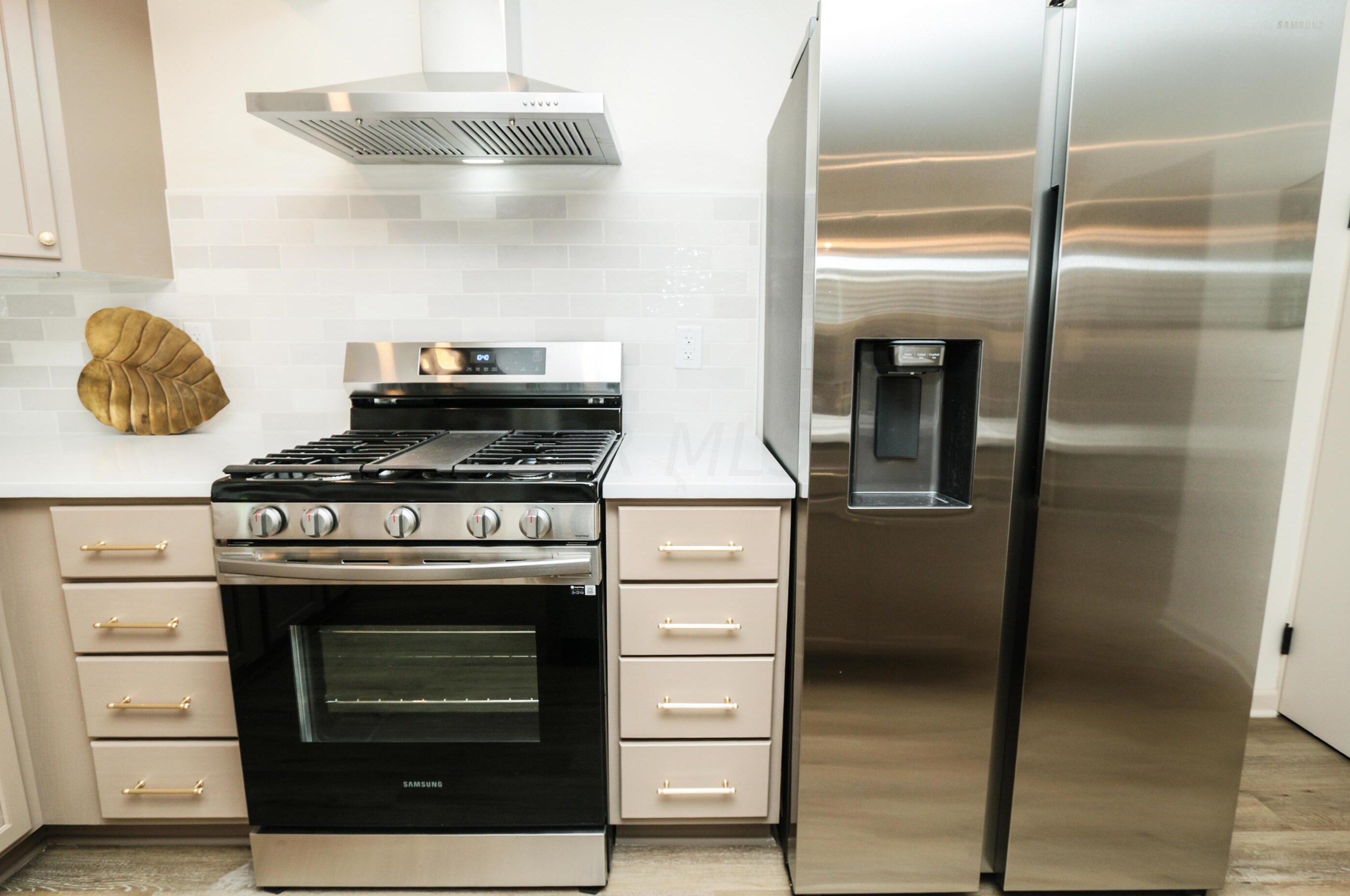 1124 Oakwood Ave, Columbus OH  43206-3116 exterior