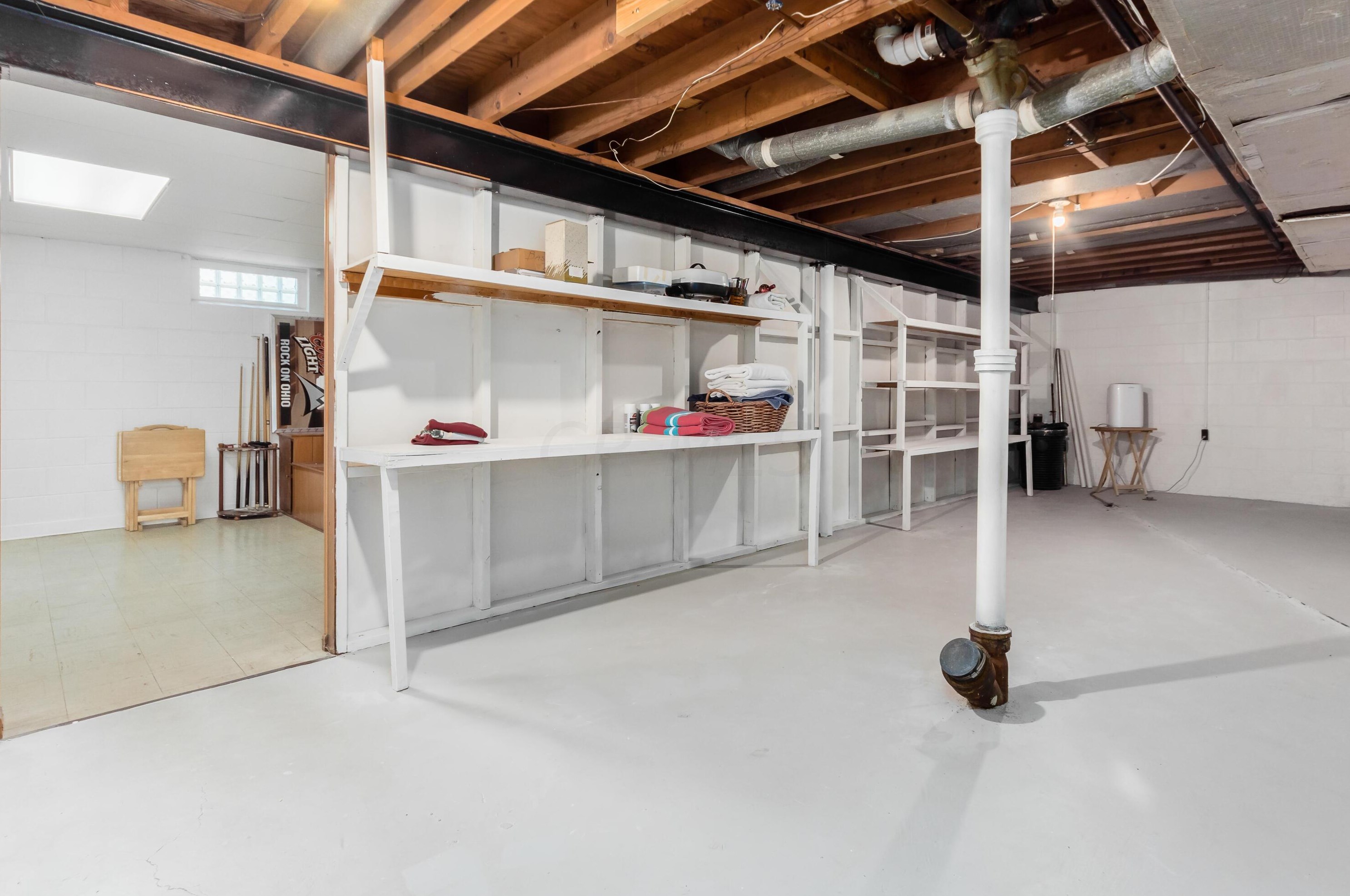 5628 Crawford, Columbus OH 43229-4124 exterior