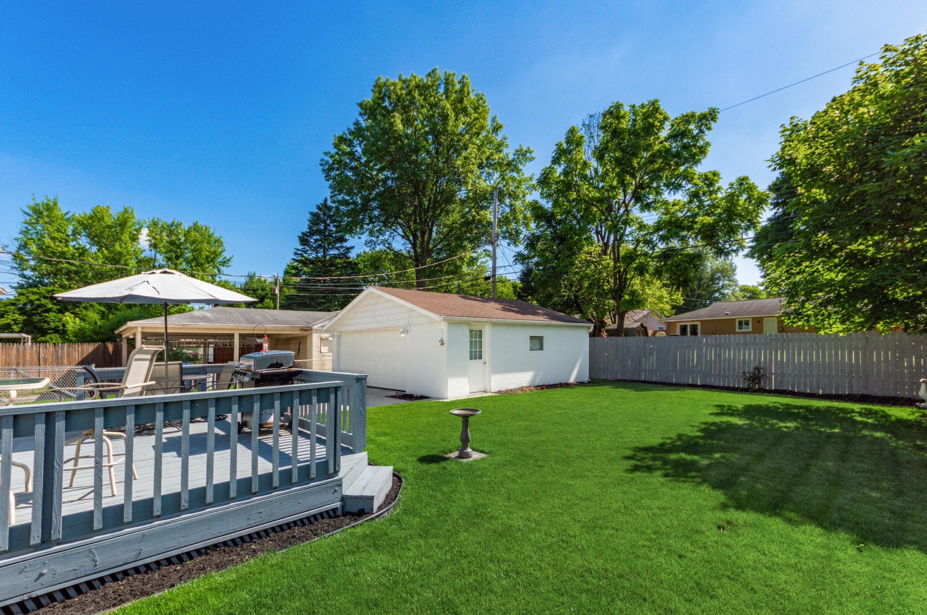 5628 Crawford, Columbus OH 43229-4124 exterior