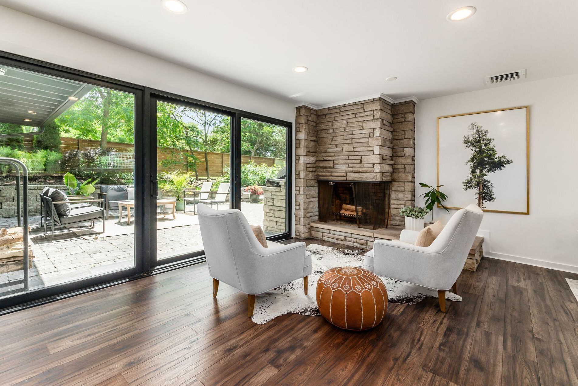 3801 Patricia Dr, Columbus OH 43220-4913 exterior