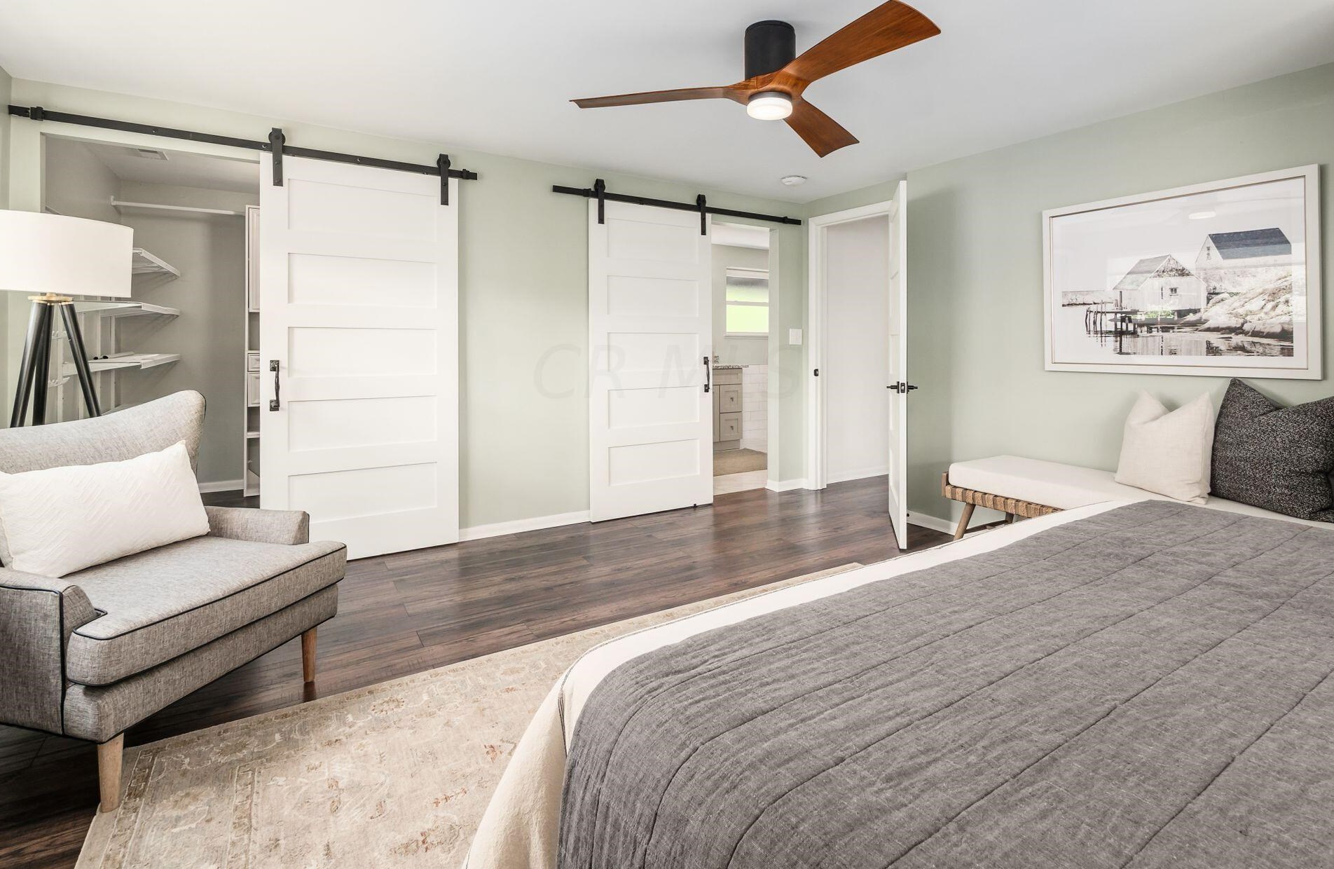 3801 Patricia Dr, Columbus OH 43220-4913 exterior