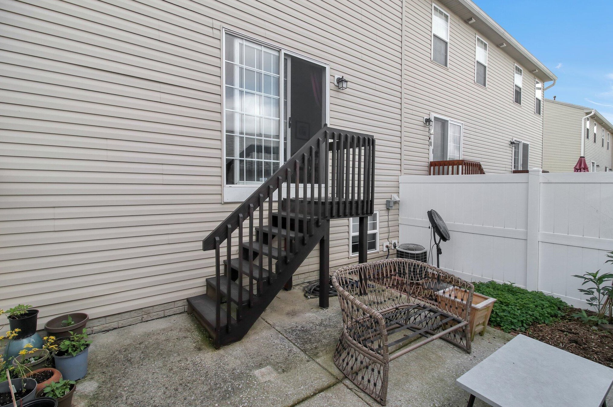 267 Oxford Oak Dr, Blacklick OH  43004-8458 exterior