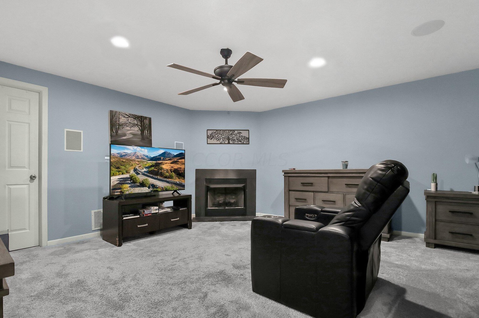 267 Oxford Oak Dr, Blacklick OH  43004-8458 exterior