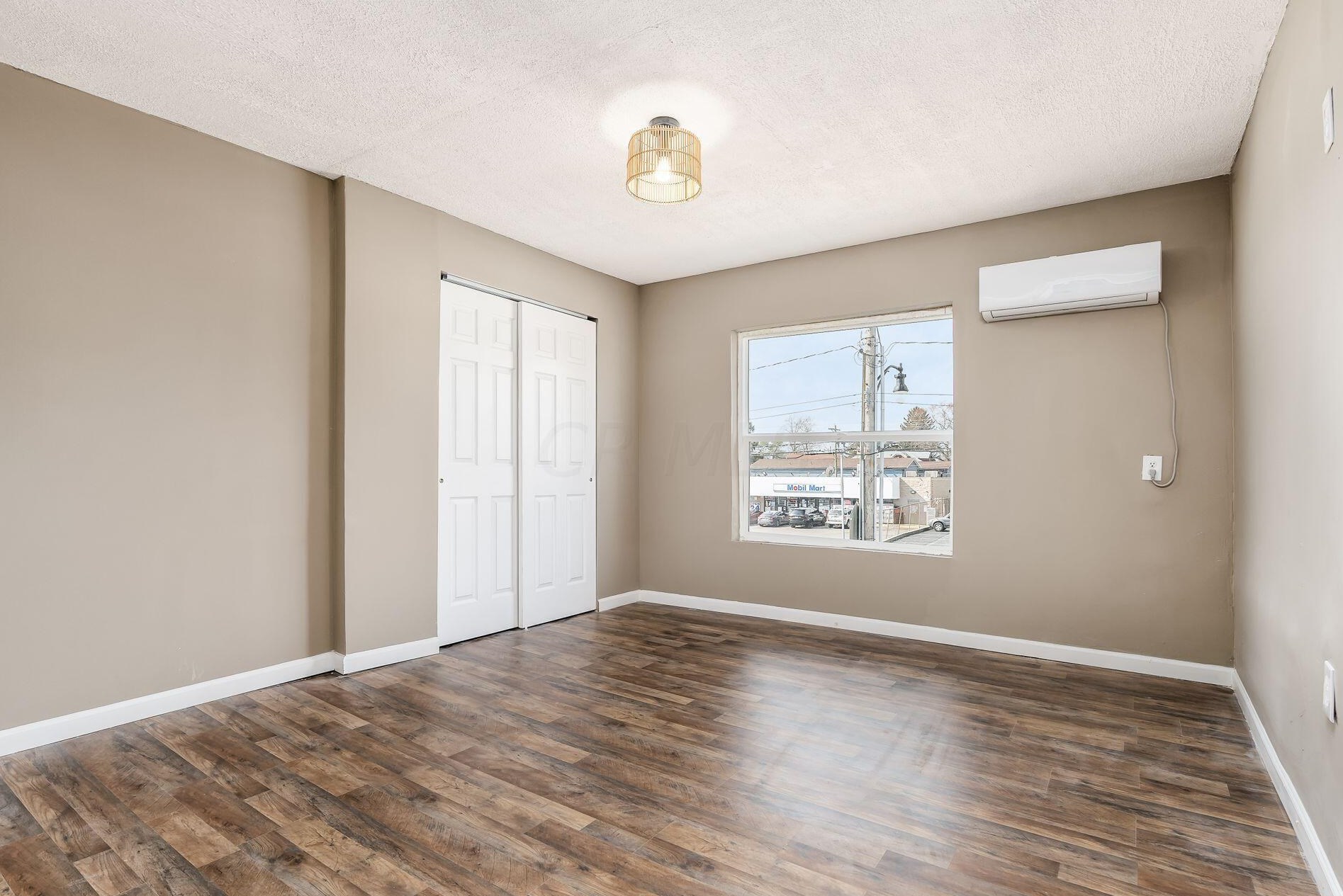 2738 Cleveland Ave, Columbus OH  exterior