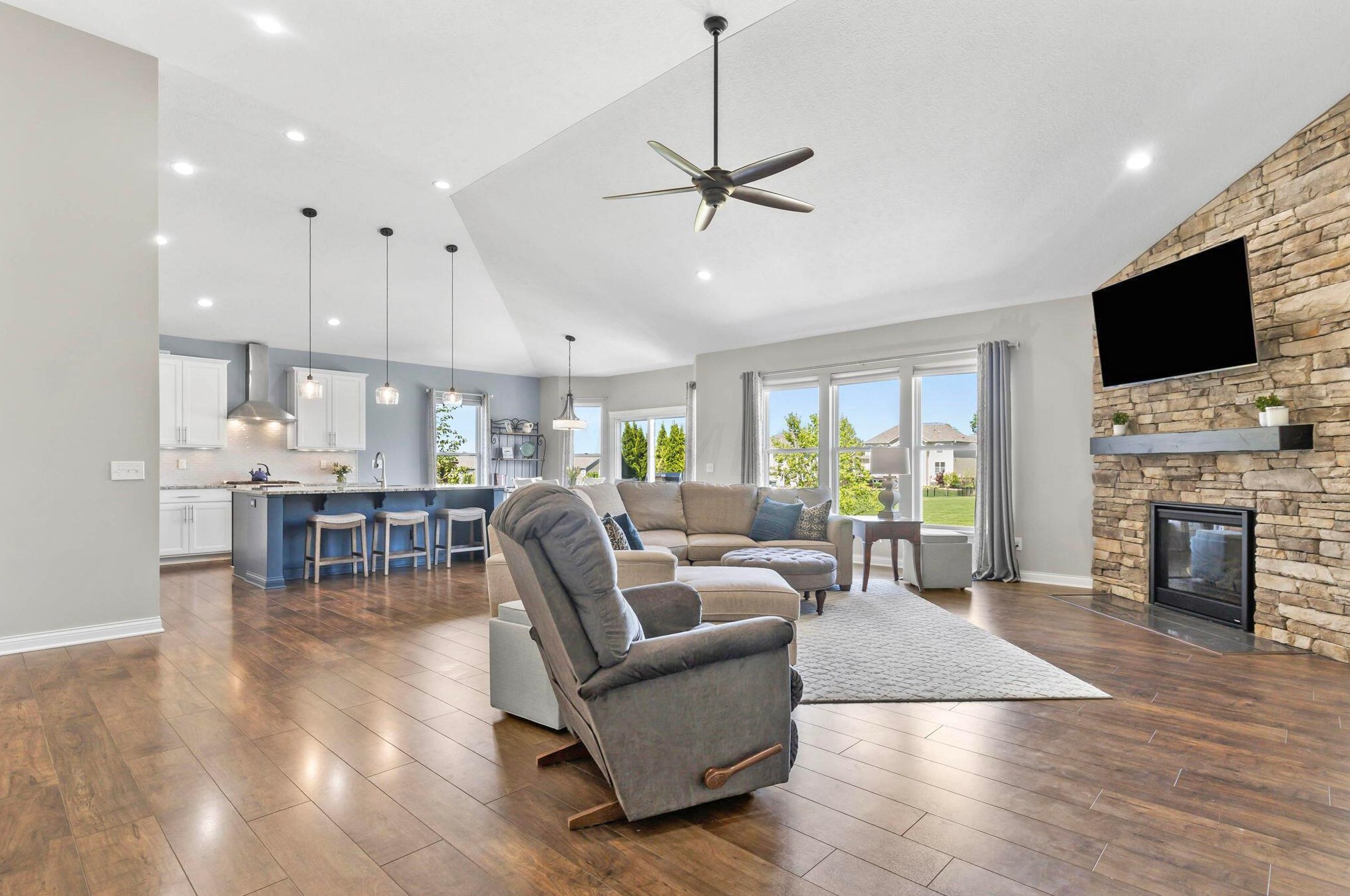 4755 Royal Birkdale Dr, Westerville OH  43082 exterior