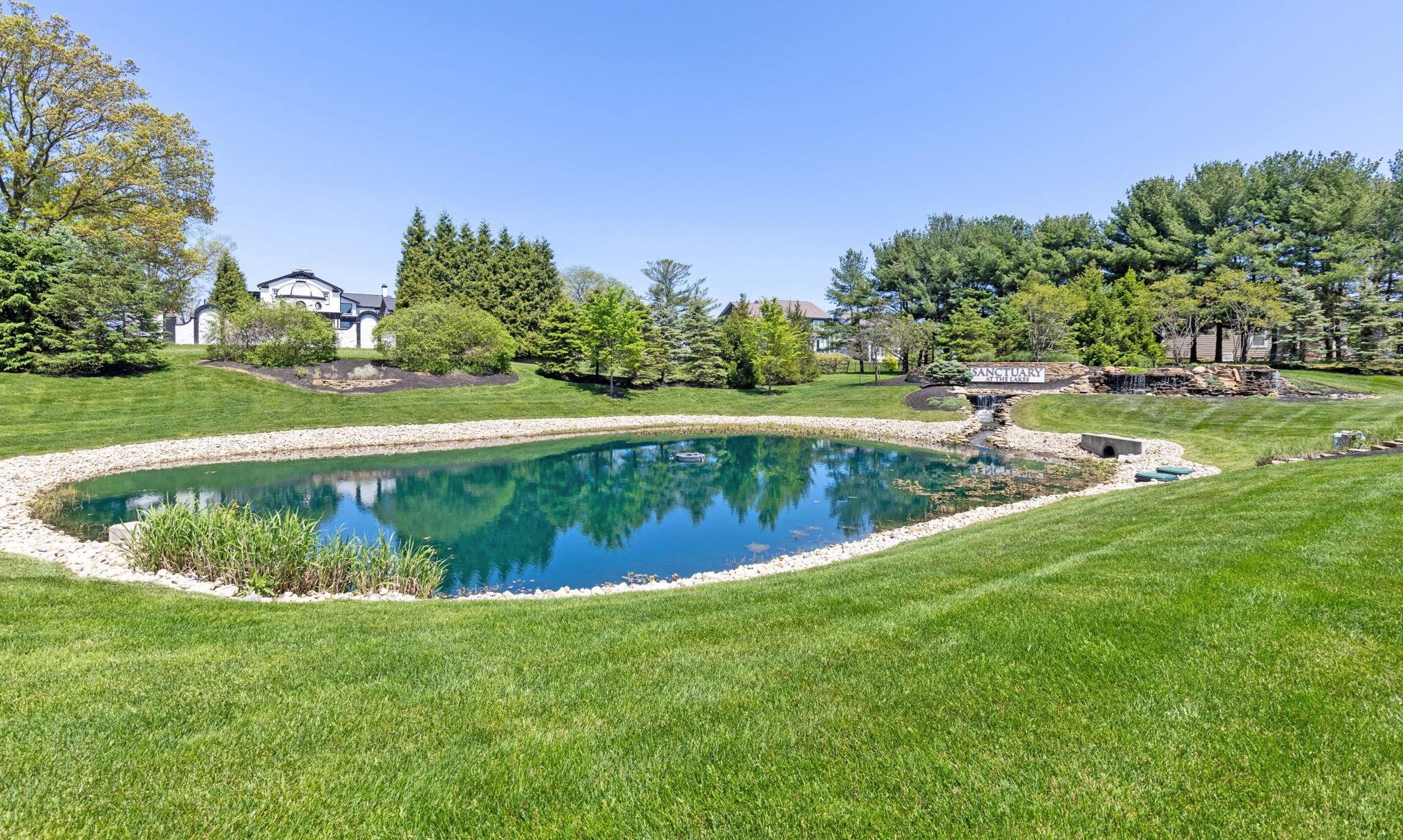 4755 Royal Birkdale Dr, Westerville OH  43082 exterior