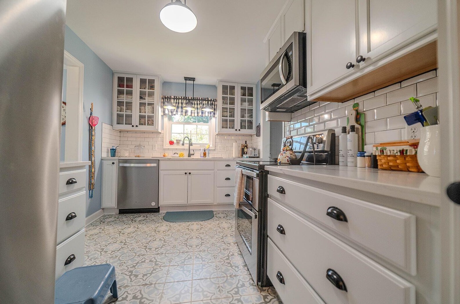 125 Peters Ave, Lancaster OH 43130-3659 exterior