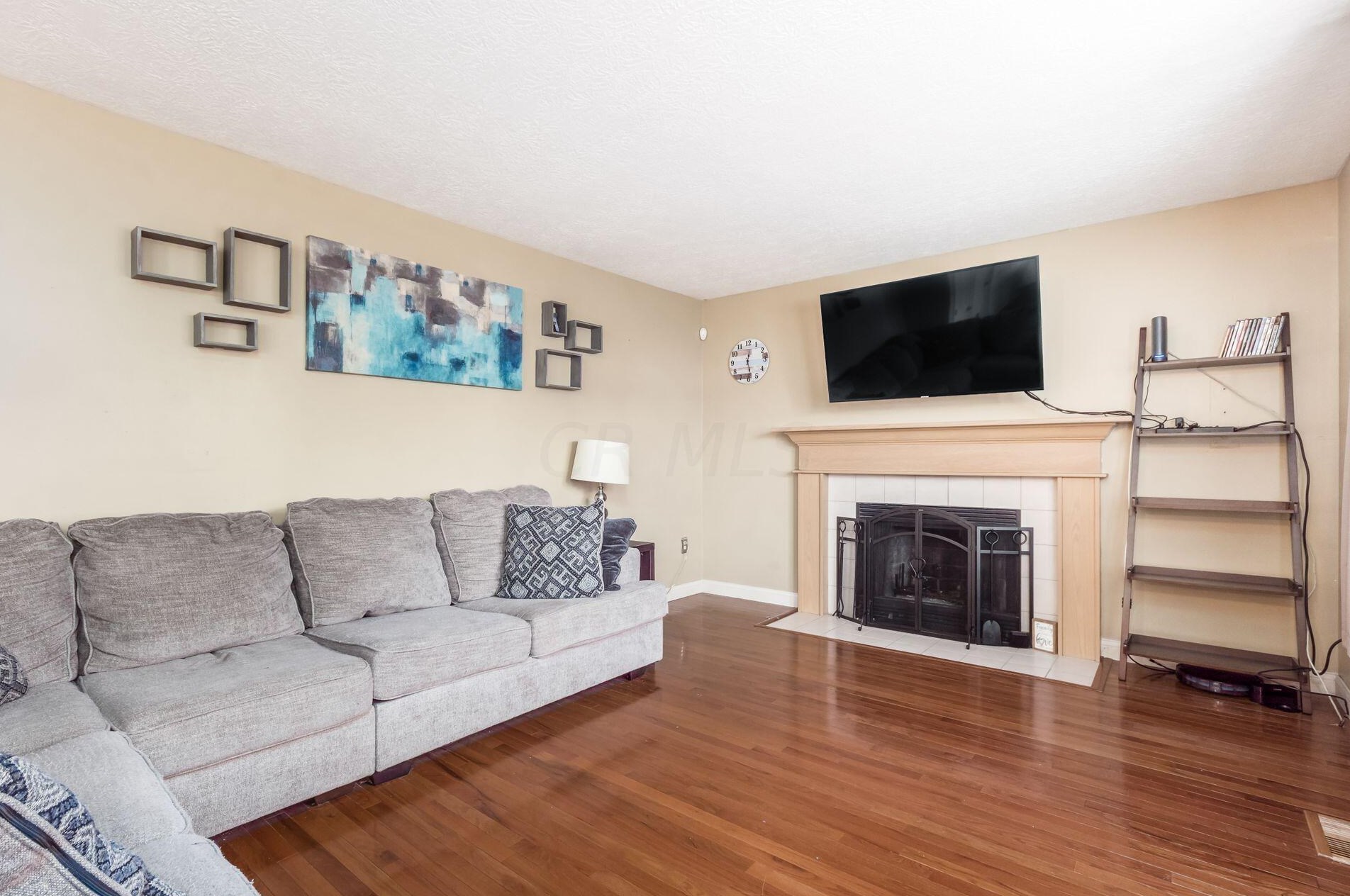 7664 Eagle Crk Dr, Pickerington OH  43147-9515 exterior