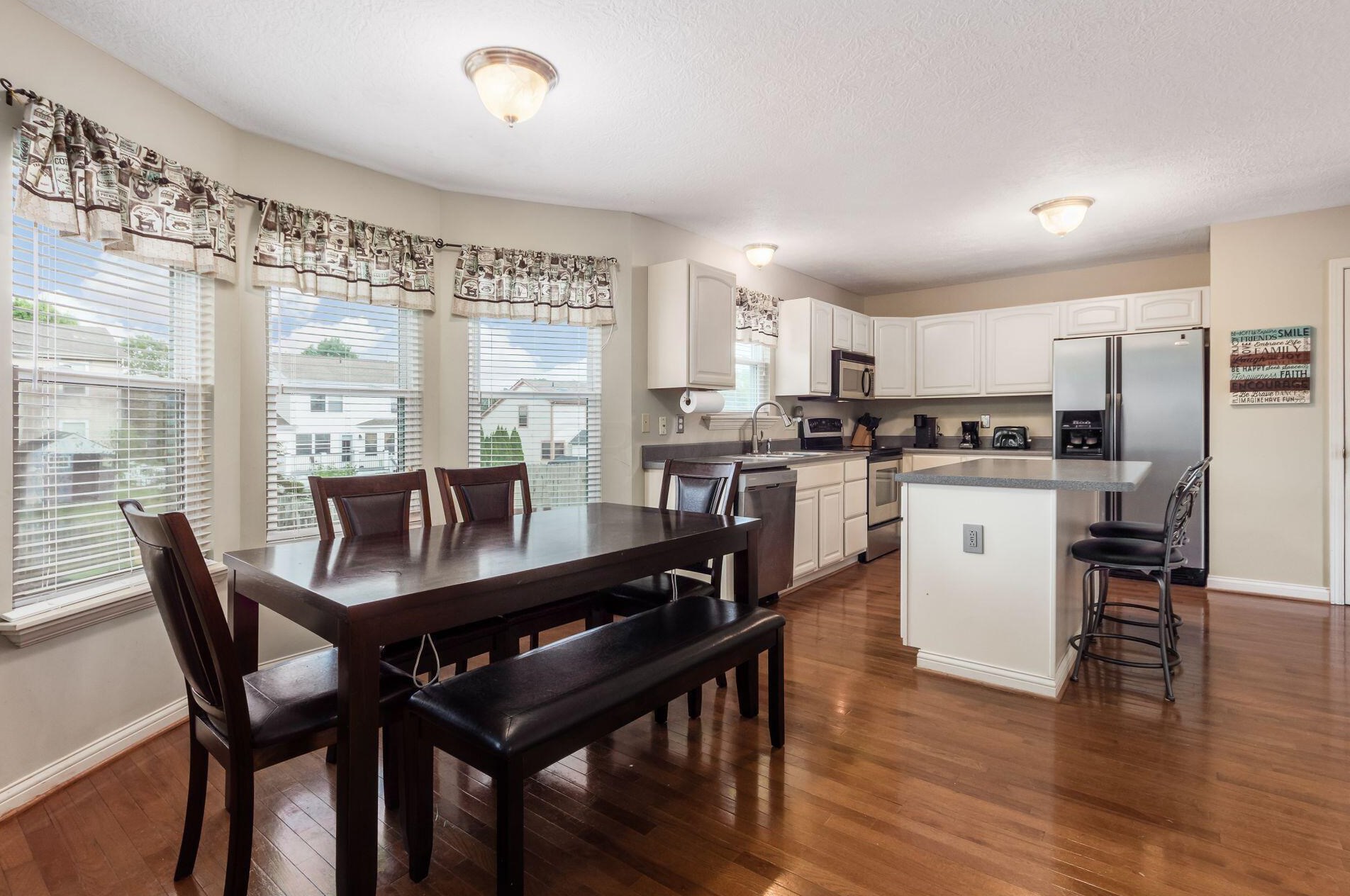 7664 Eagle Crk Dr, Pickerington OH  43147-9515 exterior