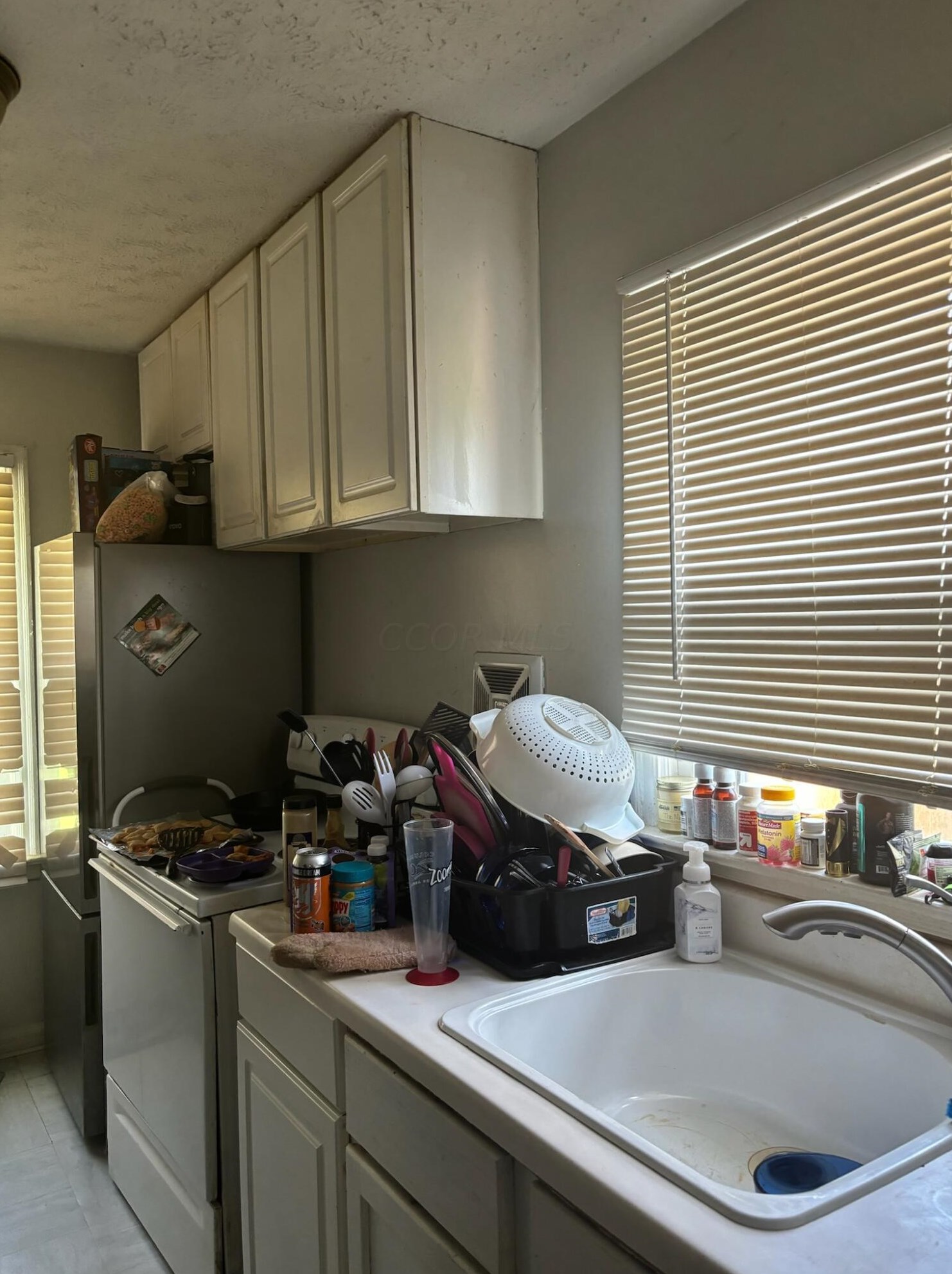 1942 Woodland Ave, Columbus OH  43219-1168 exterior