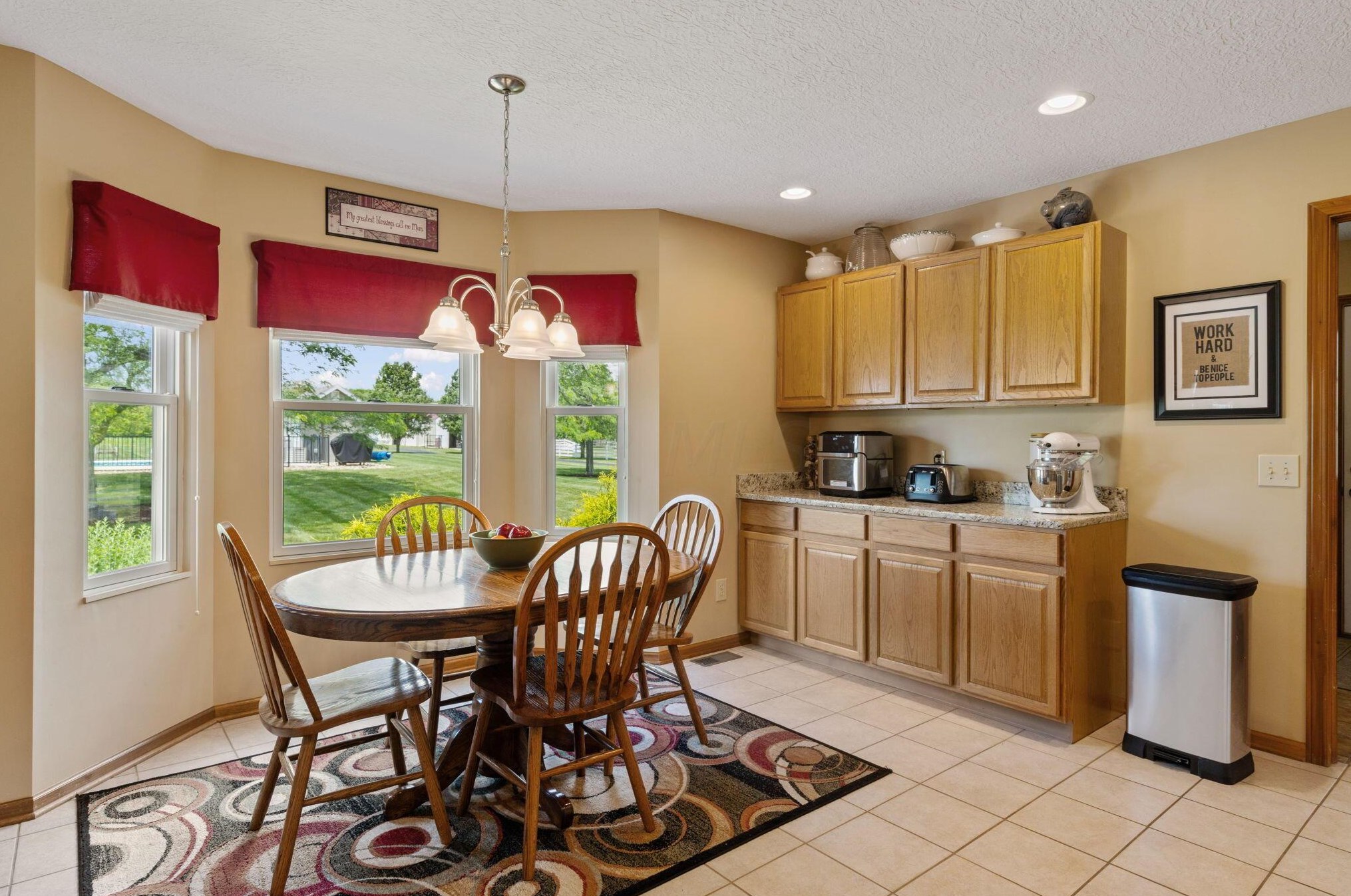 14501 Walnut Crk, Ashville OH  43103-9351 exterior