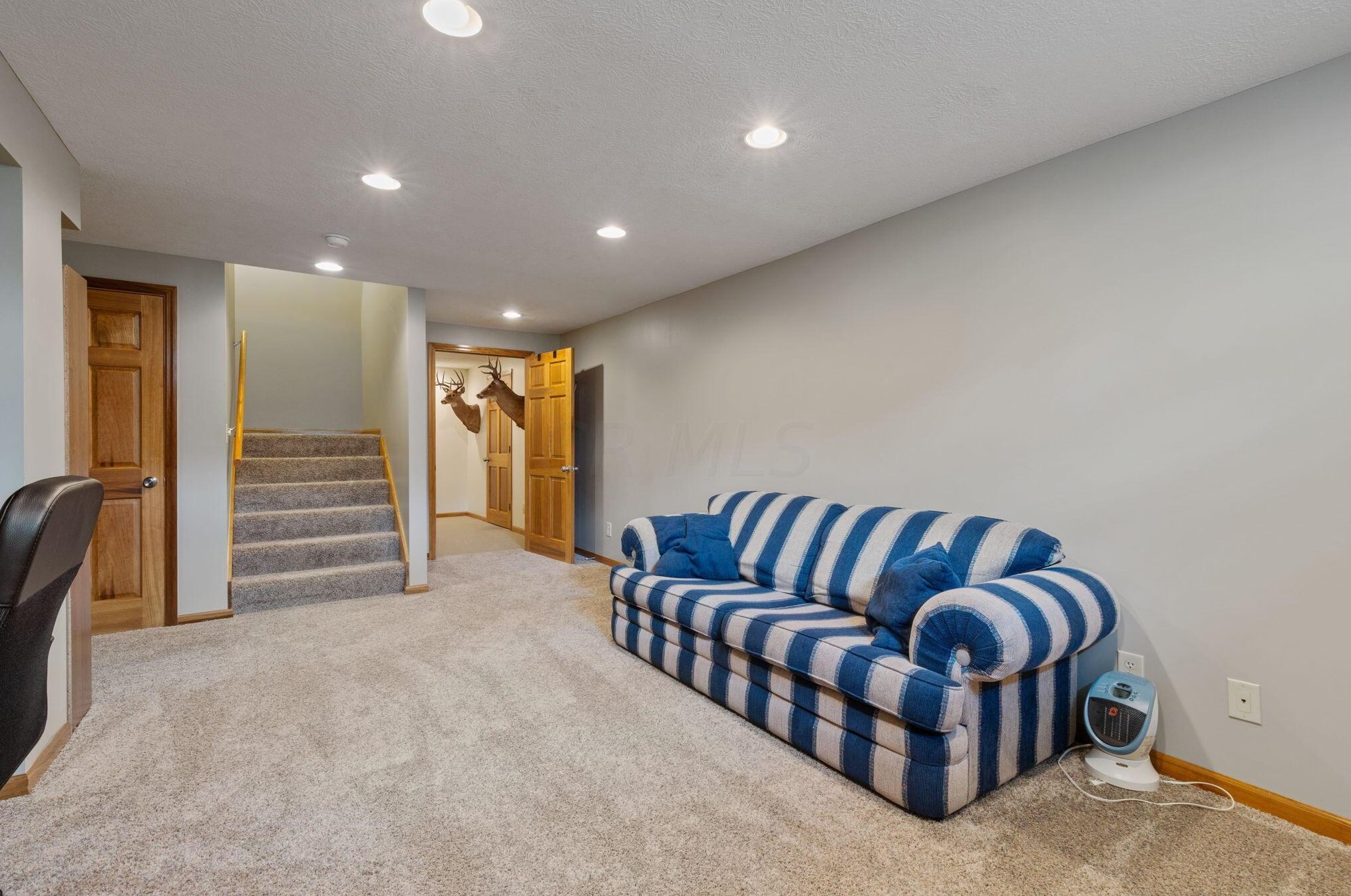 14501 Walnut Crk, Ashville OH  43103-9351 exterior