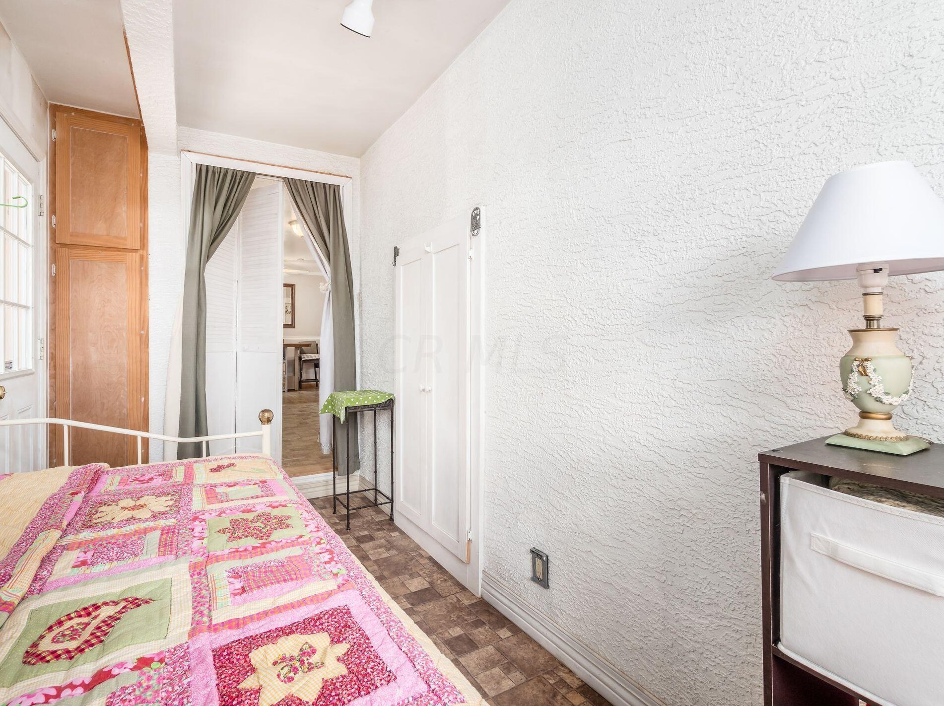 333 Buena Vis Ave, Columbus OH 43228-1189 exterior