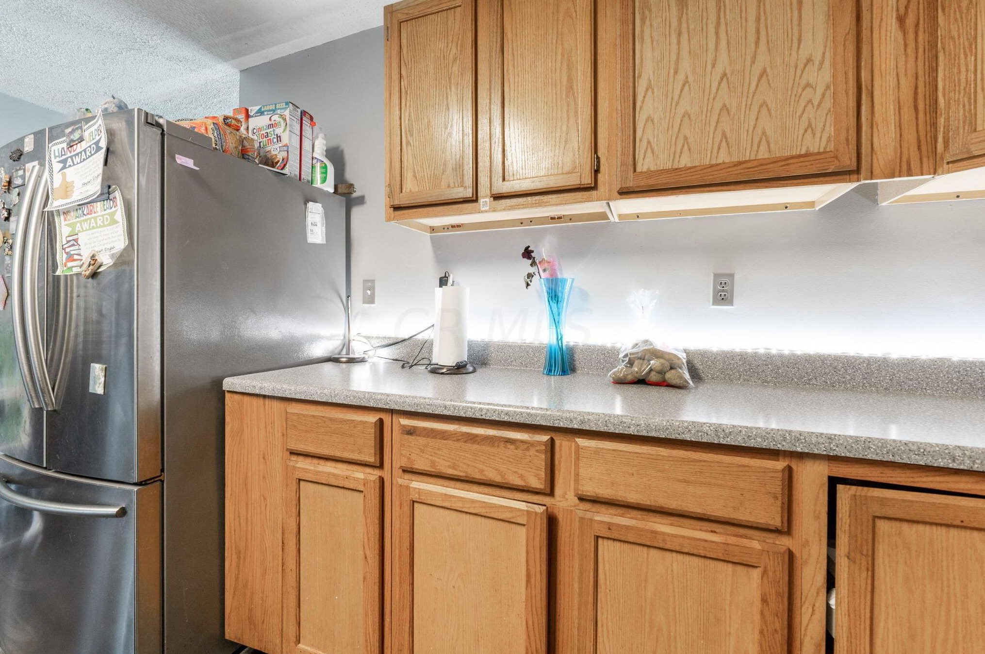 2176 Lisa Dr, Columbus OH 43219-2035 exterior