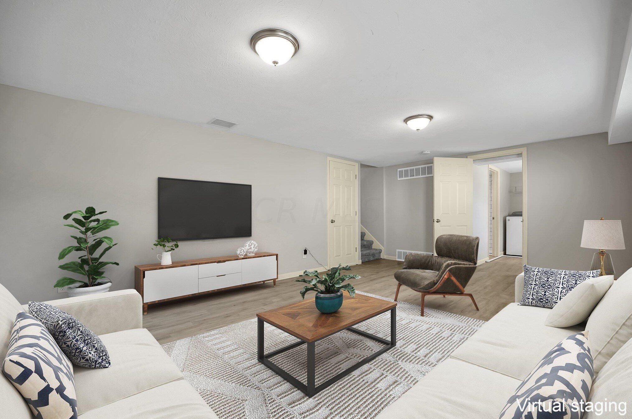 991 Wedgewood Dr, Columbus OH  43228-3142 exterior