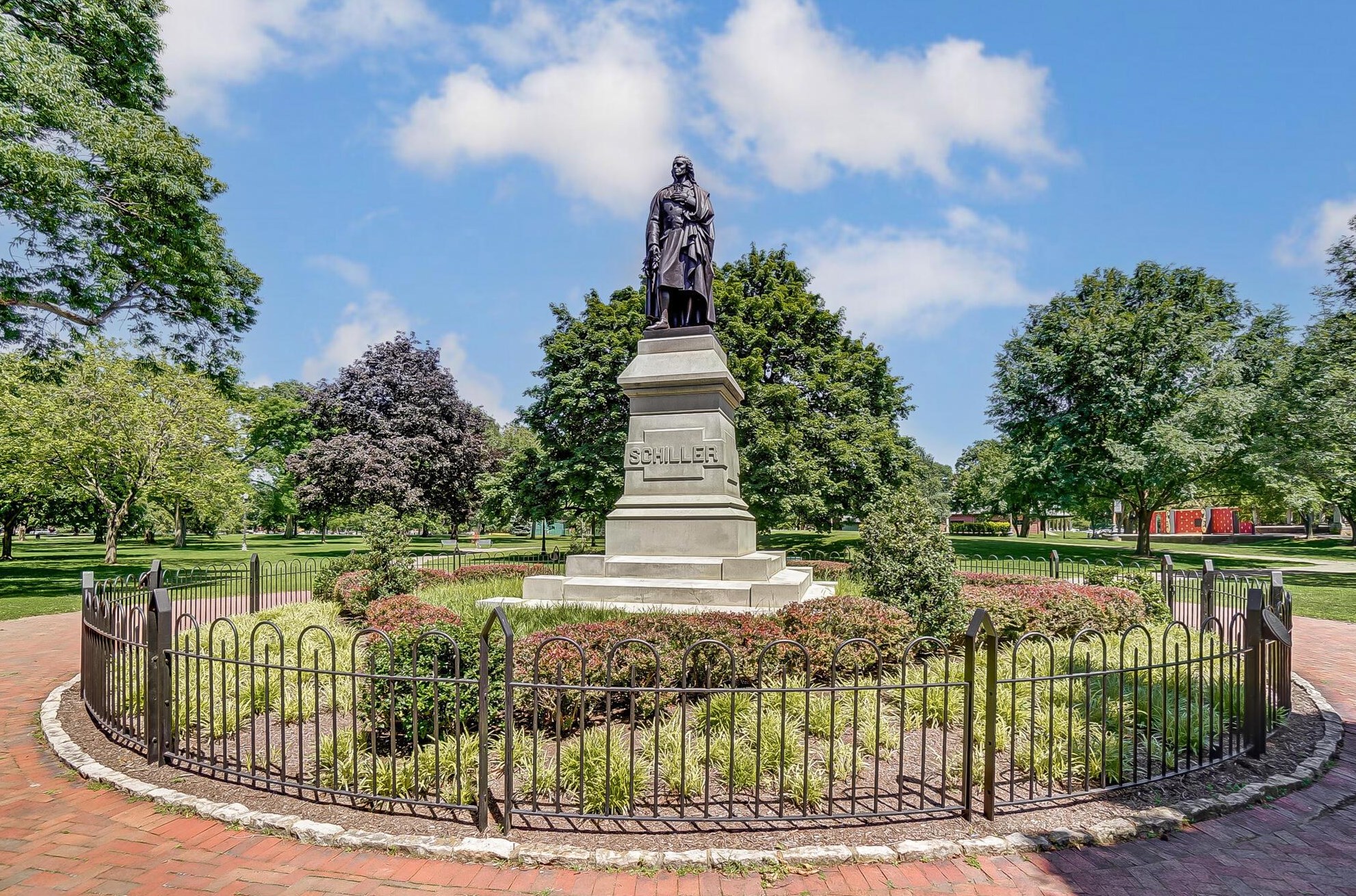 364 Reinhard Ave, Columbus OH  43206-2757 exterior