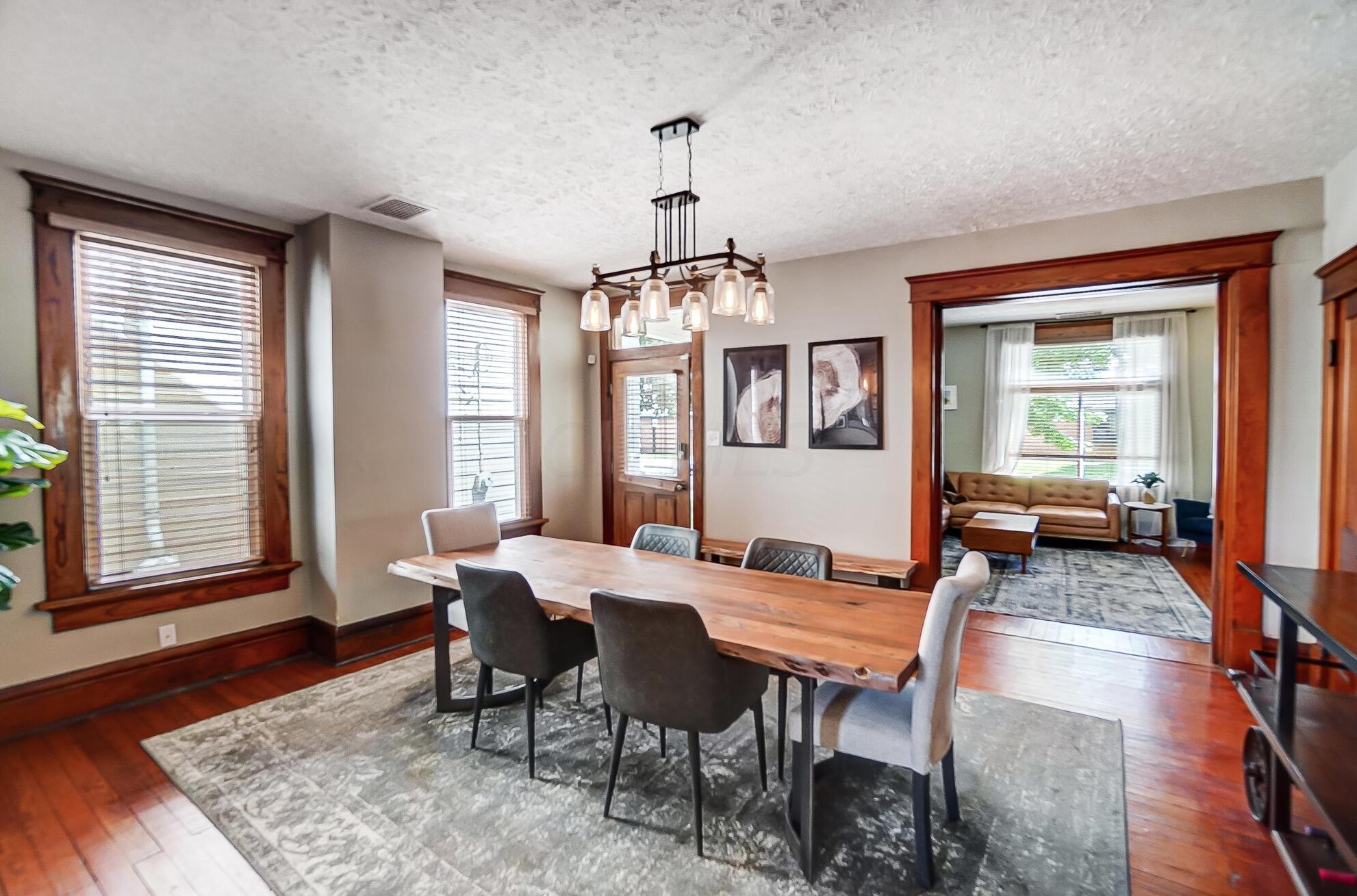 364 Reinhard Ave, Columbus OH  43206-2757 exterior