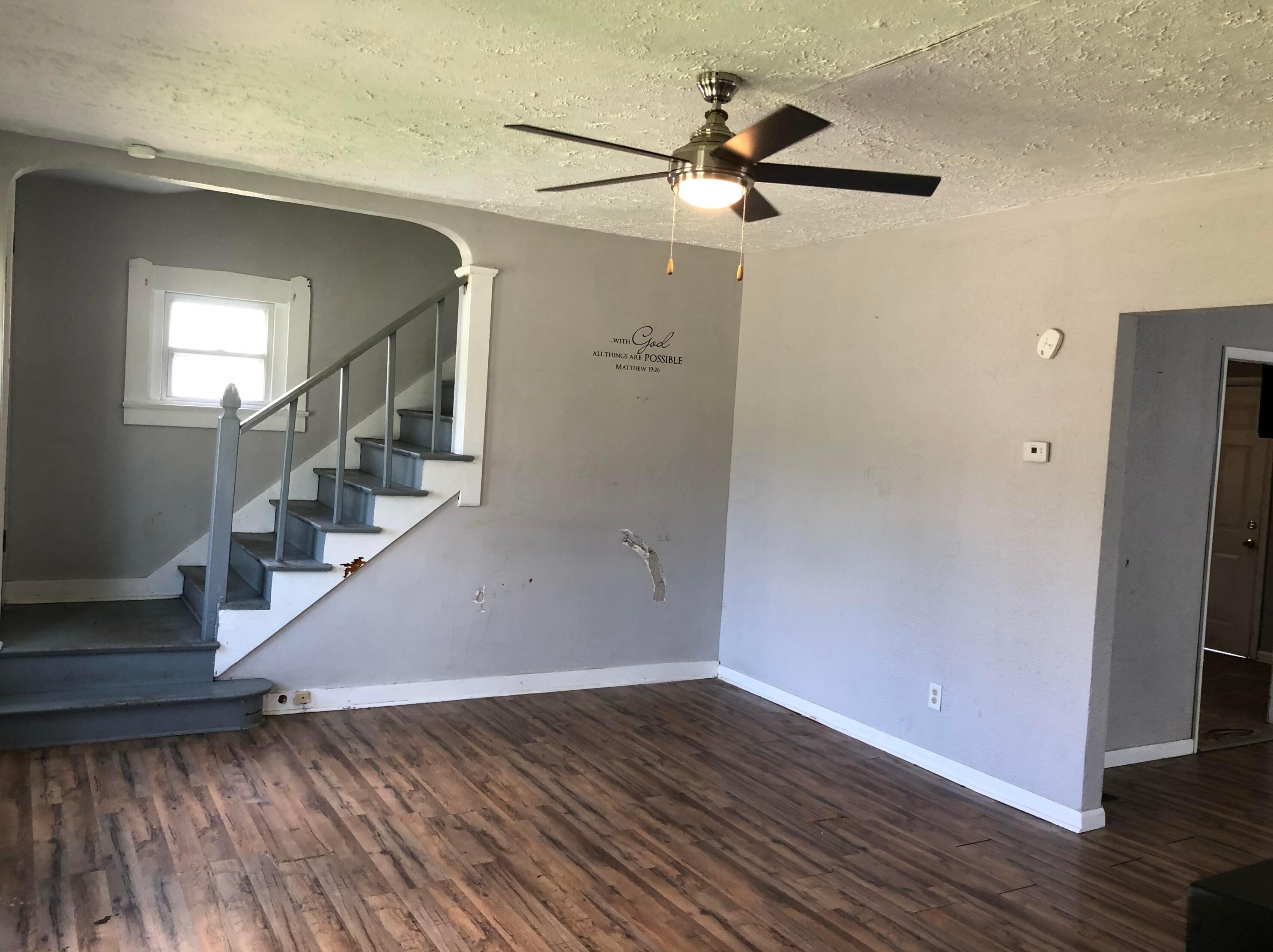 939 17th Ave, Columbus OH  43211-2438 exterior