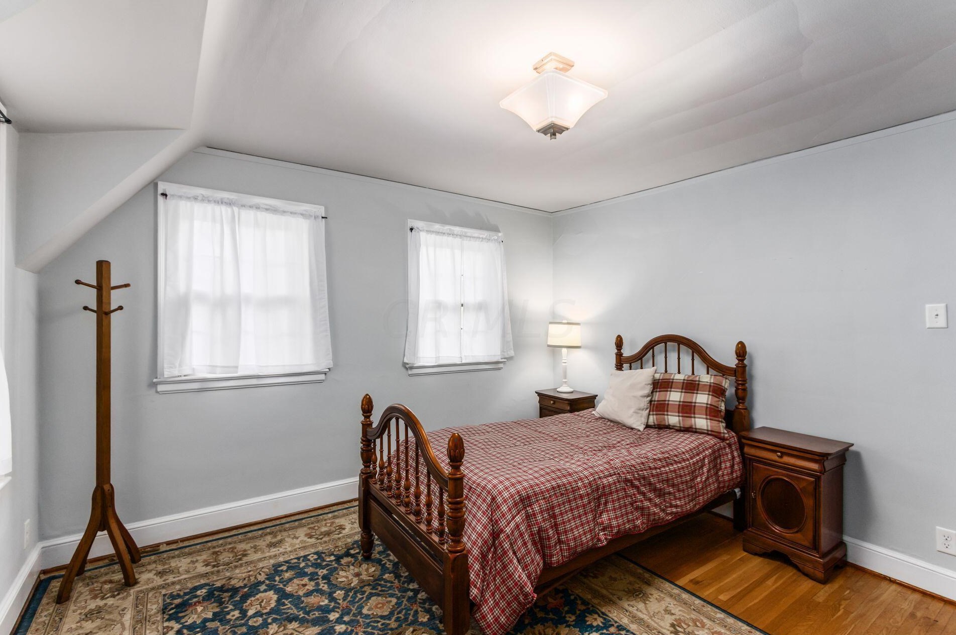 241 Nelson Rd, Columbus OH 43205-3301 exterior