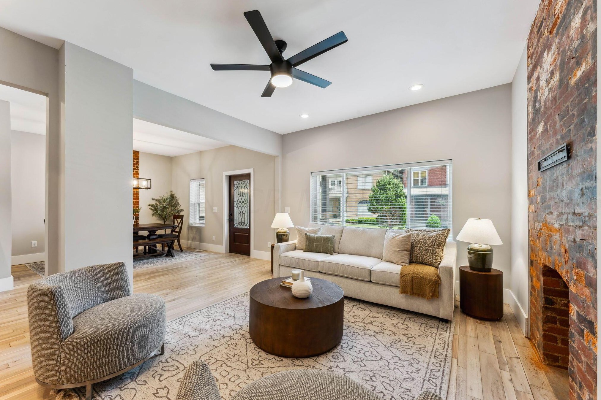 337 Linwood Ave, Columbus OH 43207-1430 exterior