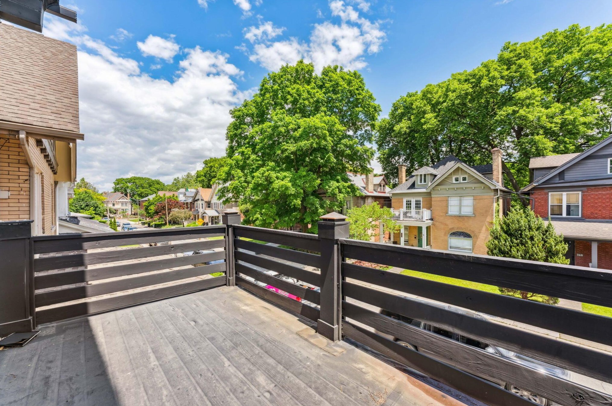 337 Linwood Ave, Columbus OH 43207-1430 exterior