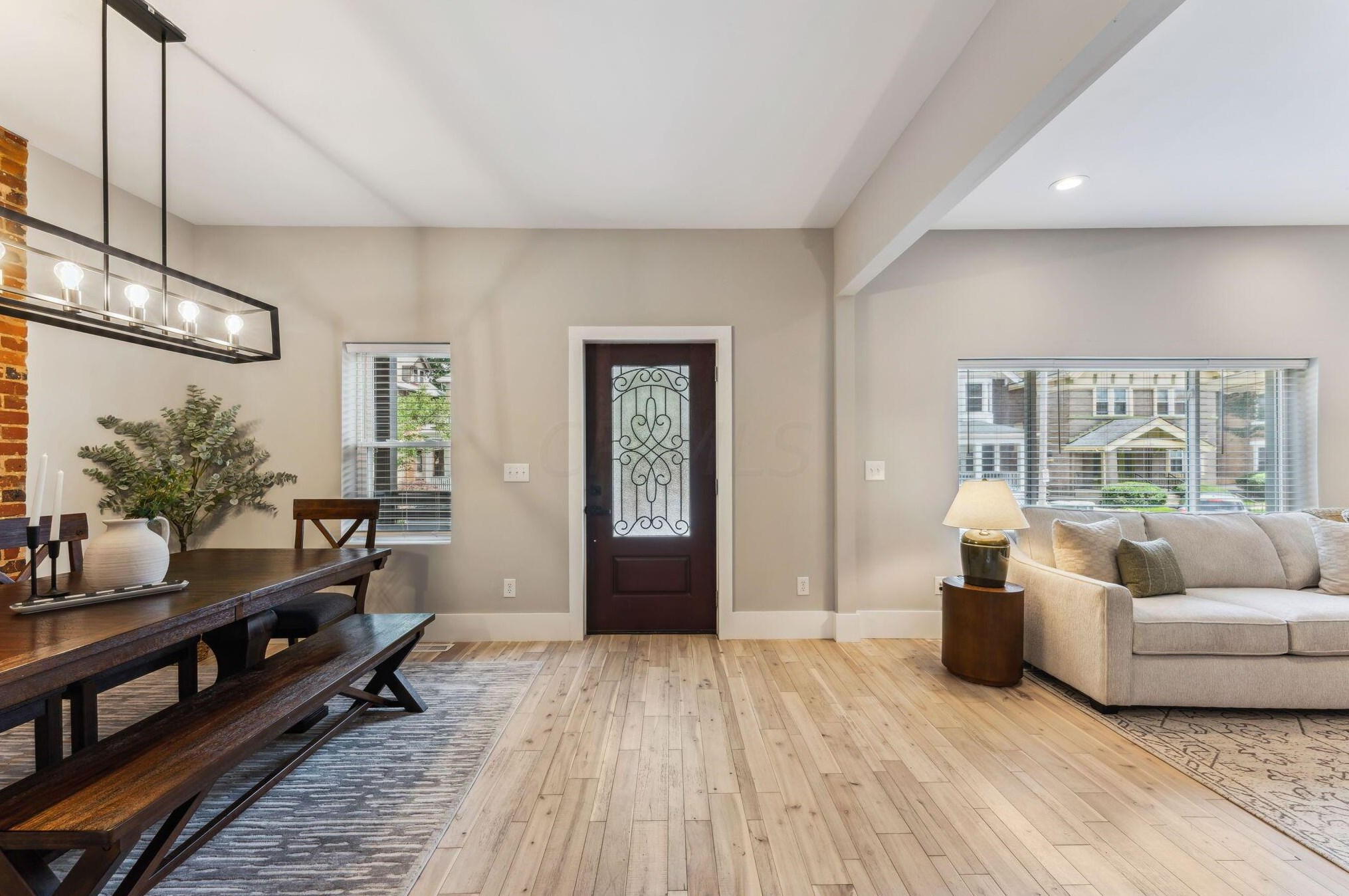 337 Linwood Ave, Columbus OH 43207-1430 exterior