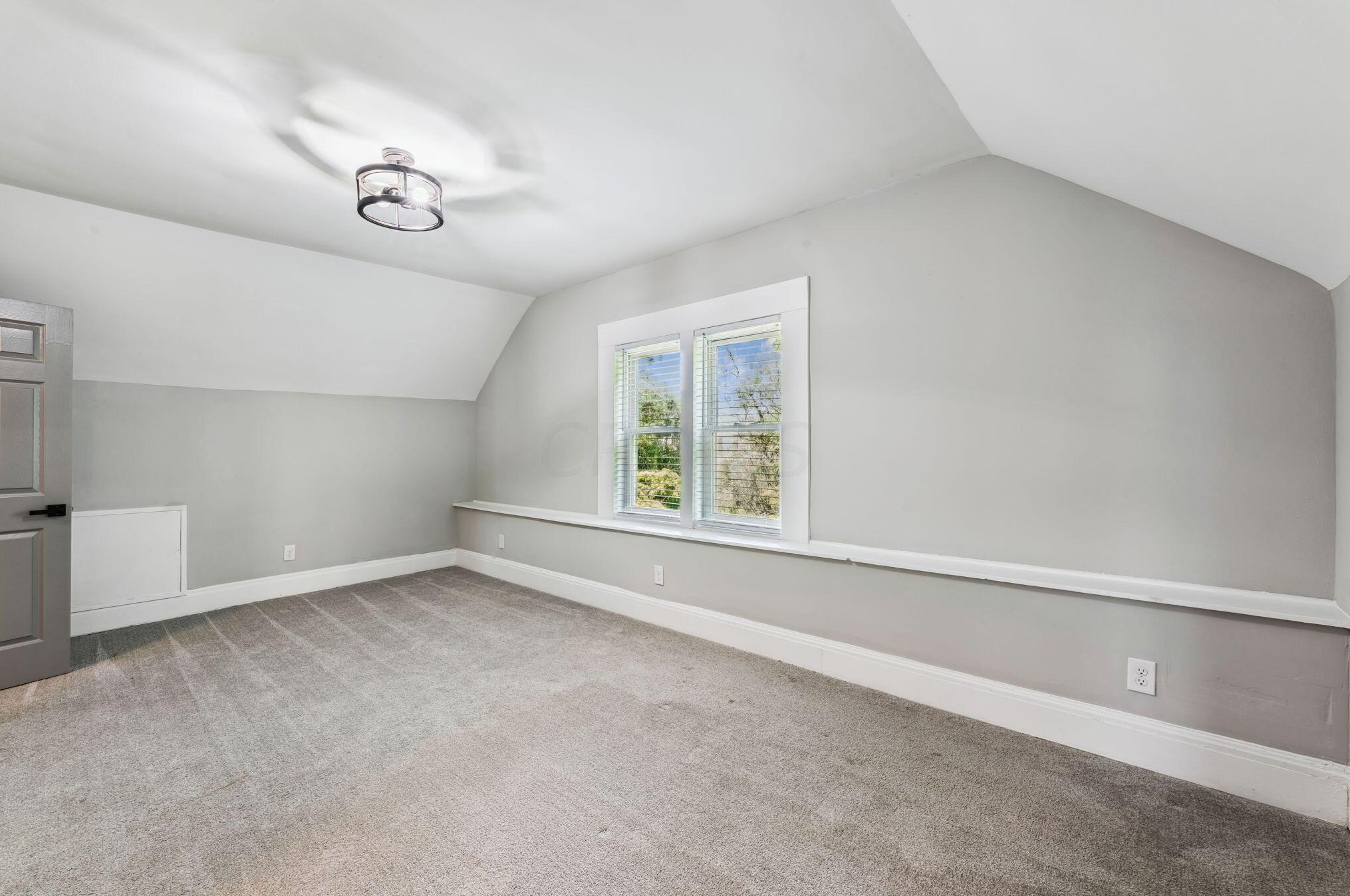 337 Linwood Ave, Columbus OH 43207-1430 exterior