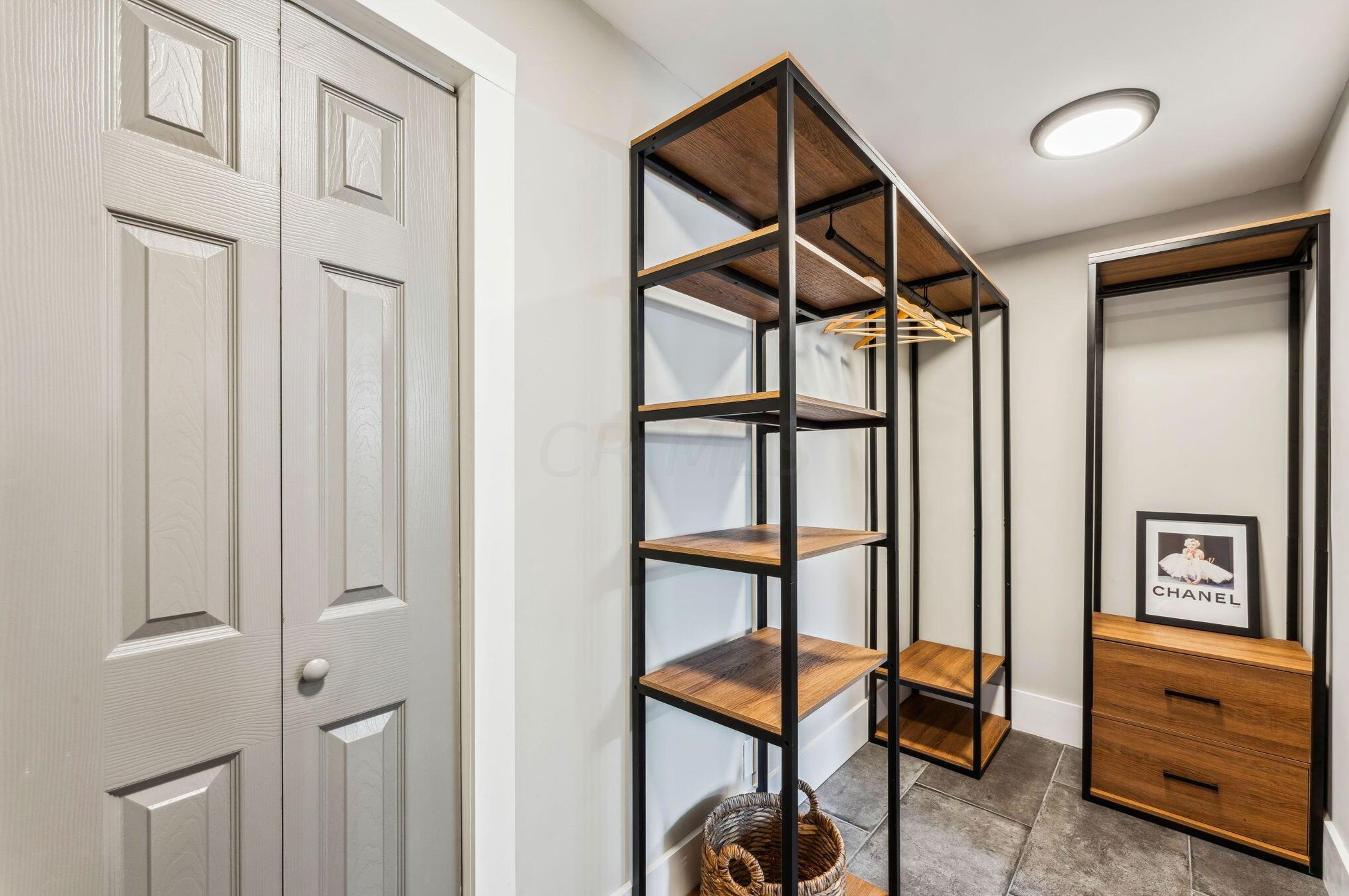 337 Linwood Ave, Columbus OH 43207-1430 exterior