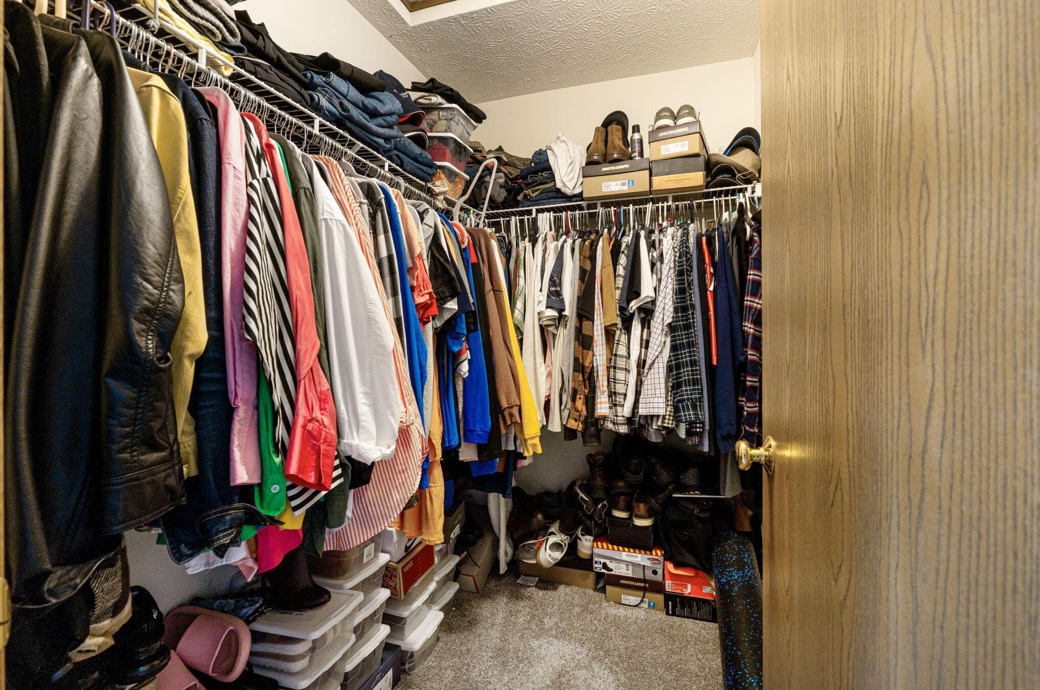 6232 Pinefield Dr, Hilliard OH  43026-7705 exterior