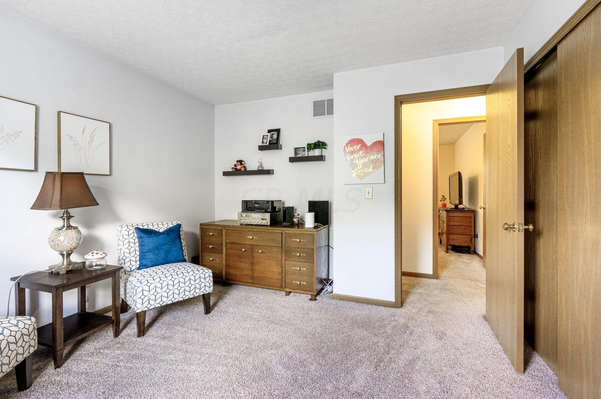 6232 Pinefield Dr, Hilliard OH  43026-7705 exterior