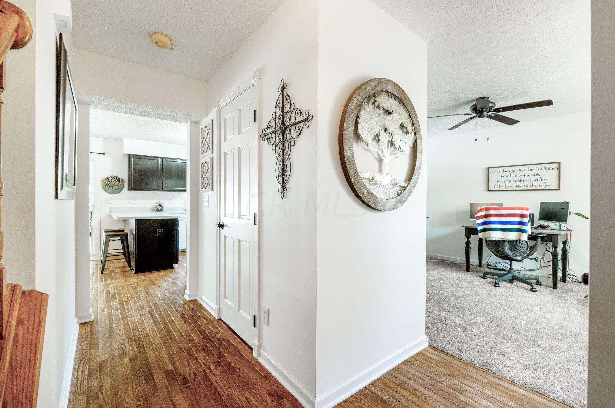 6232 Pinefield Dr, Hilliard OH  43026-7705 exterior