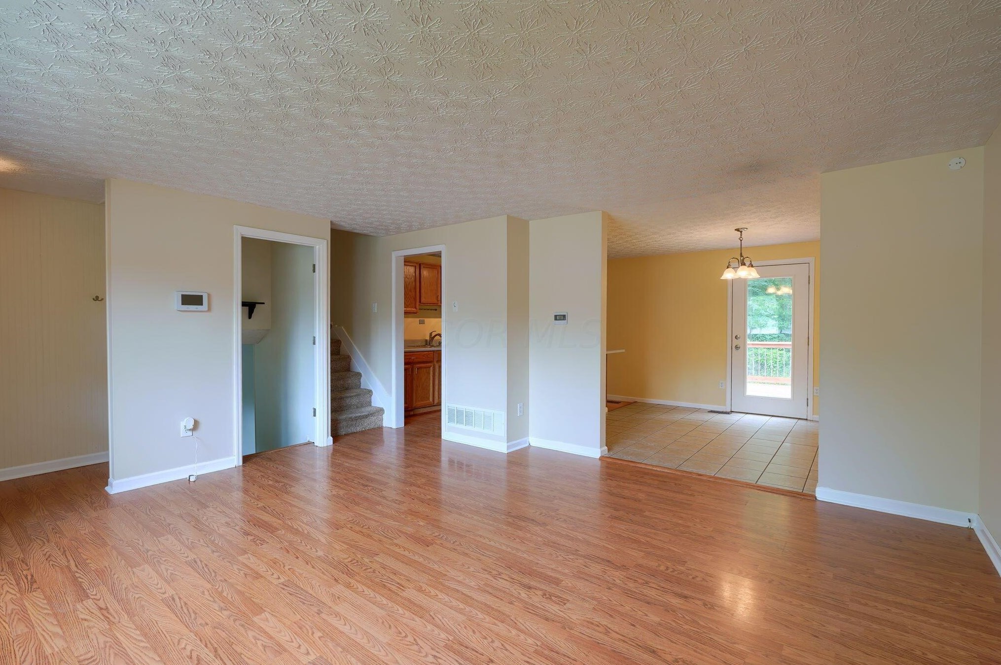 372 Sycamore Dr, Pickerington OH  43147-1399 exterior