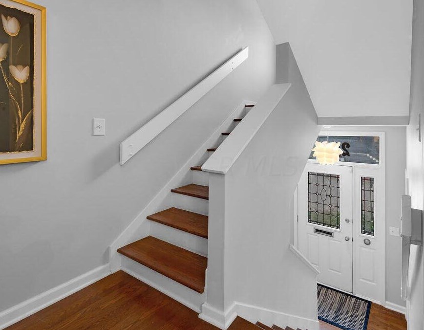 295 1st Ave, Columbus OH 43201-3389 exterior