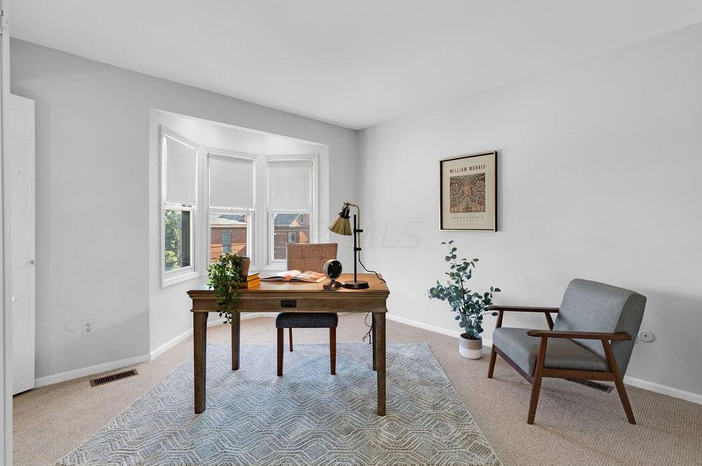 295 1st Ave, Columbus OH 43201-3389 exterior