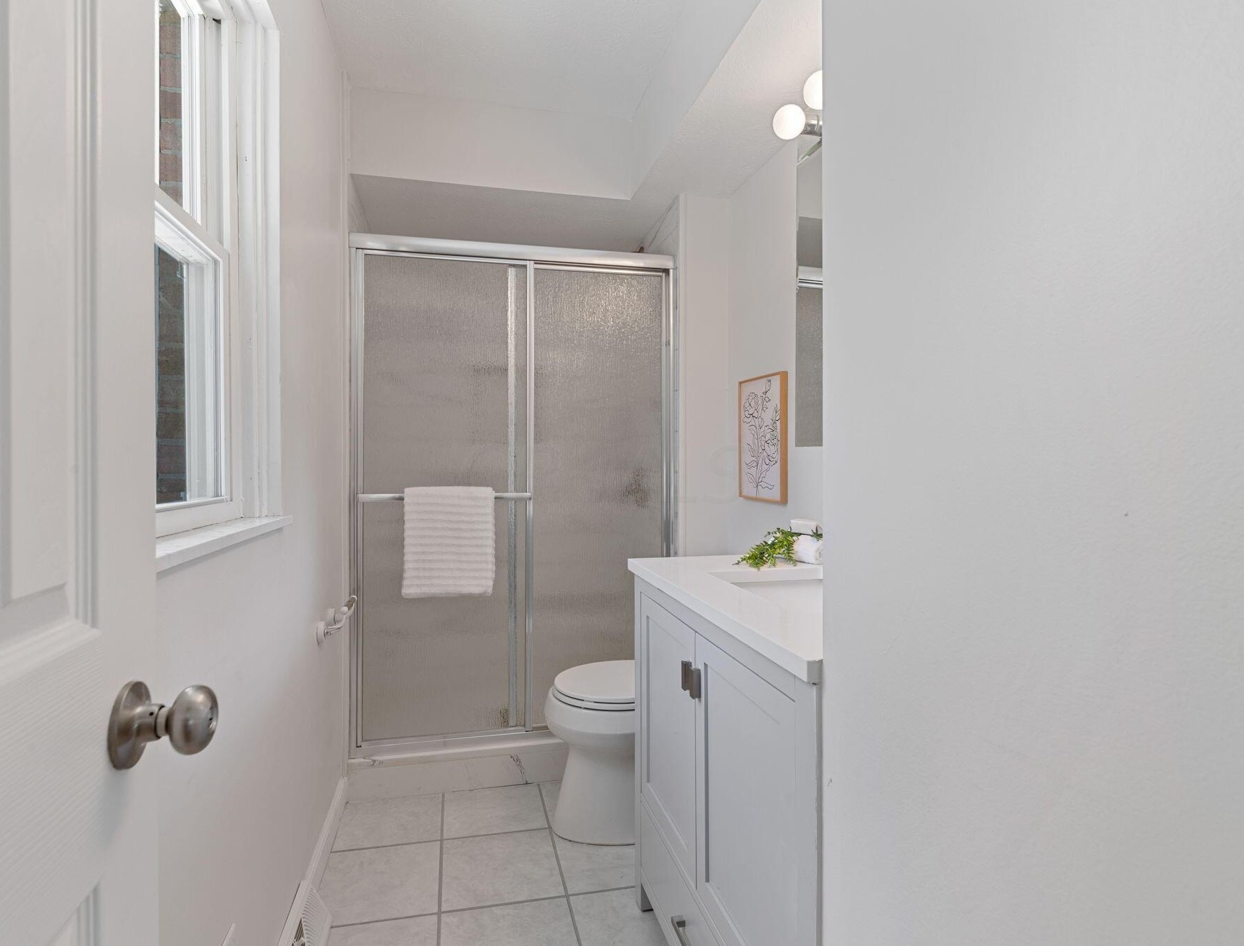 76 Vine St, Pataskala OH  43062-8778 exterior