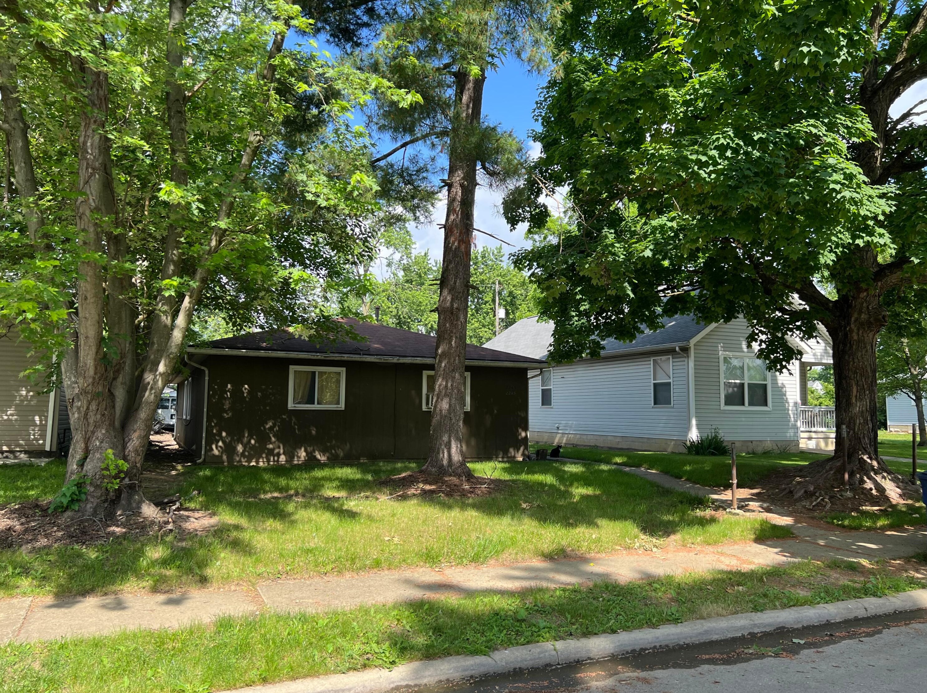 2245 Jefferson Ave, Columbus OH  43211-2014 exterior