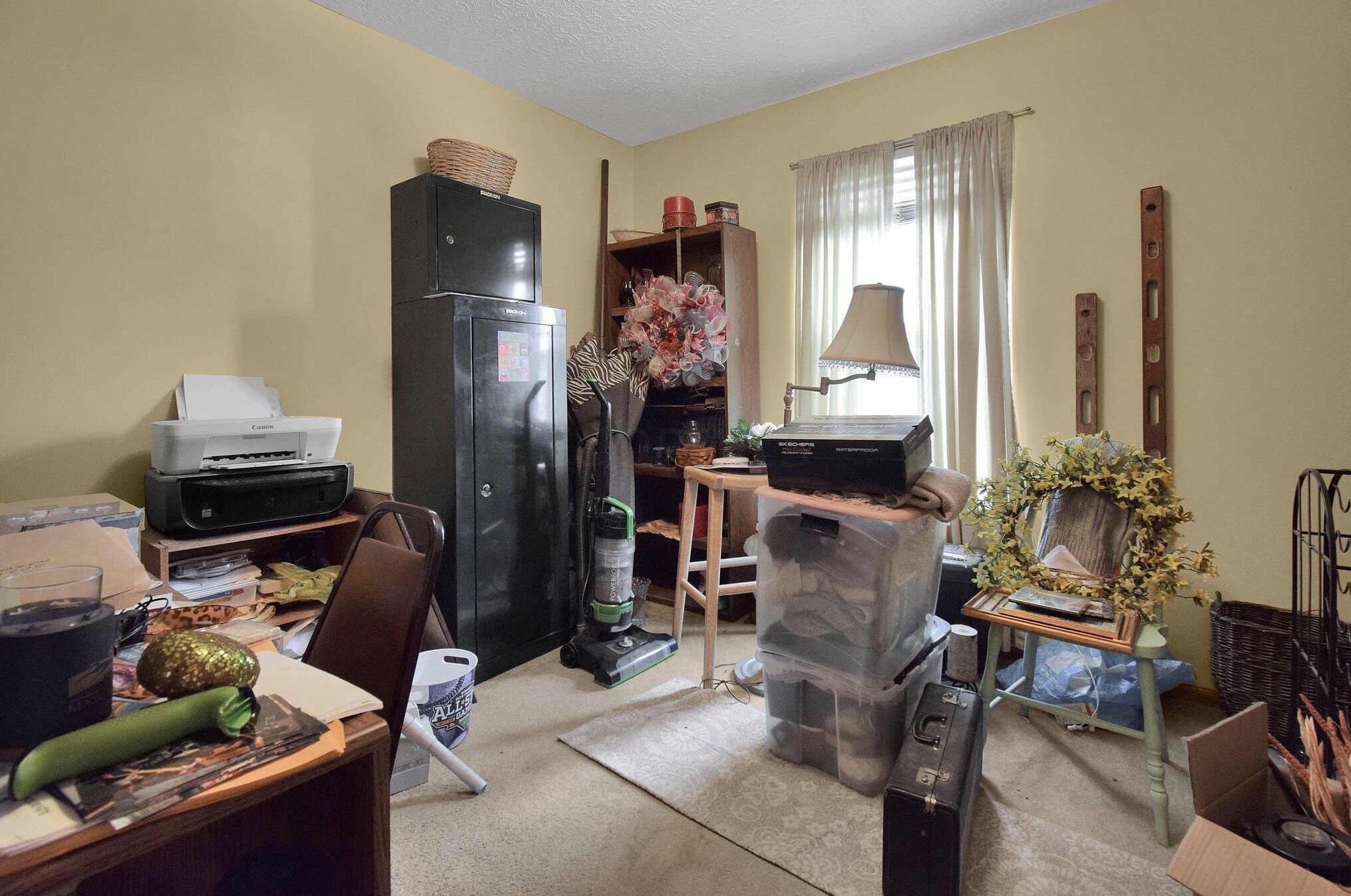 1101 Esther Dr, Columbus OH  43207-4277 exterior