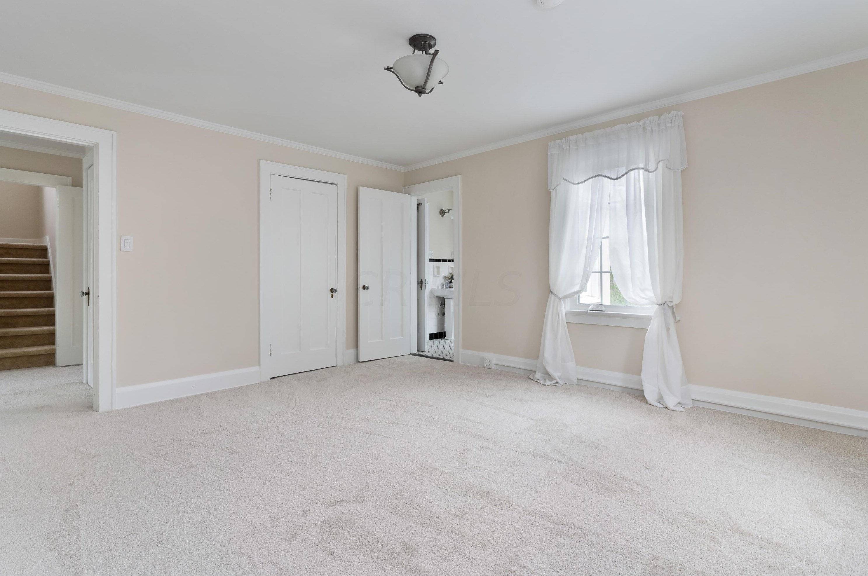 2347 Bexley Park Rd, Columbus OH 43209-2231 exterior