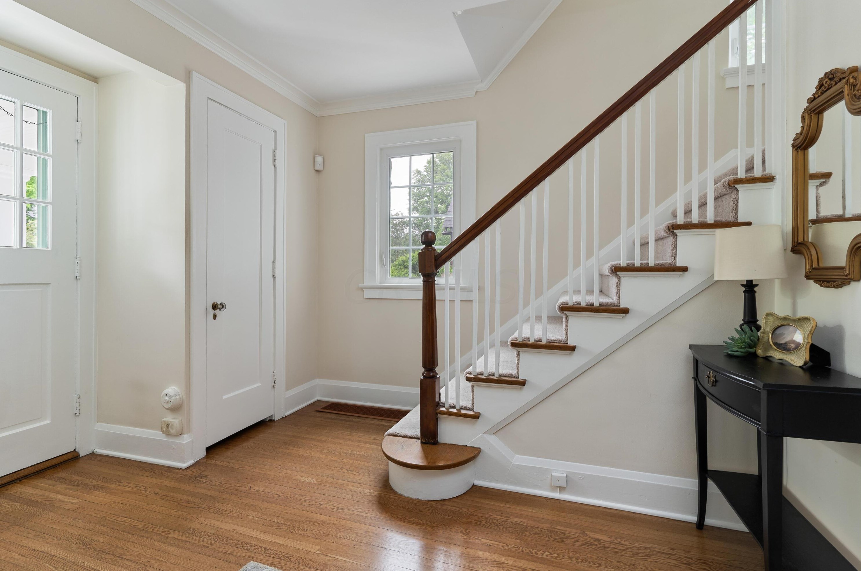 2347 Bexley Park Rd, Columbus OH 43209-2231 exterior