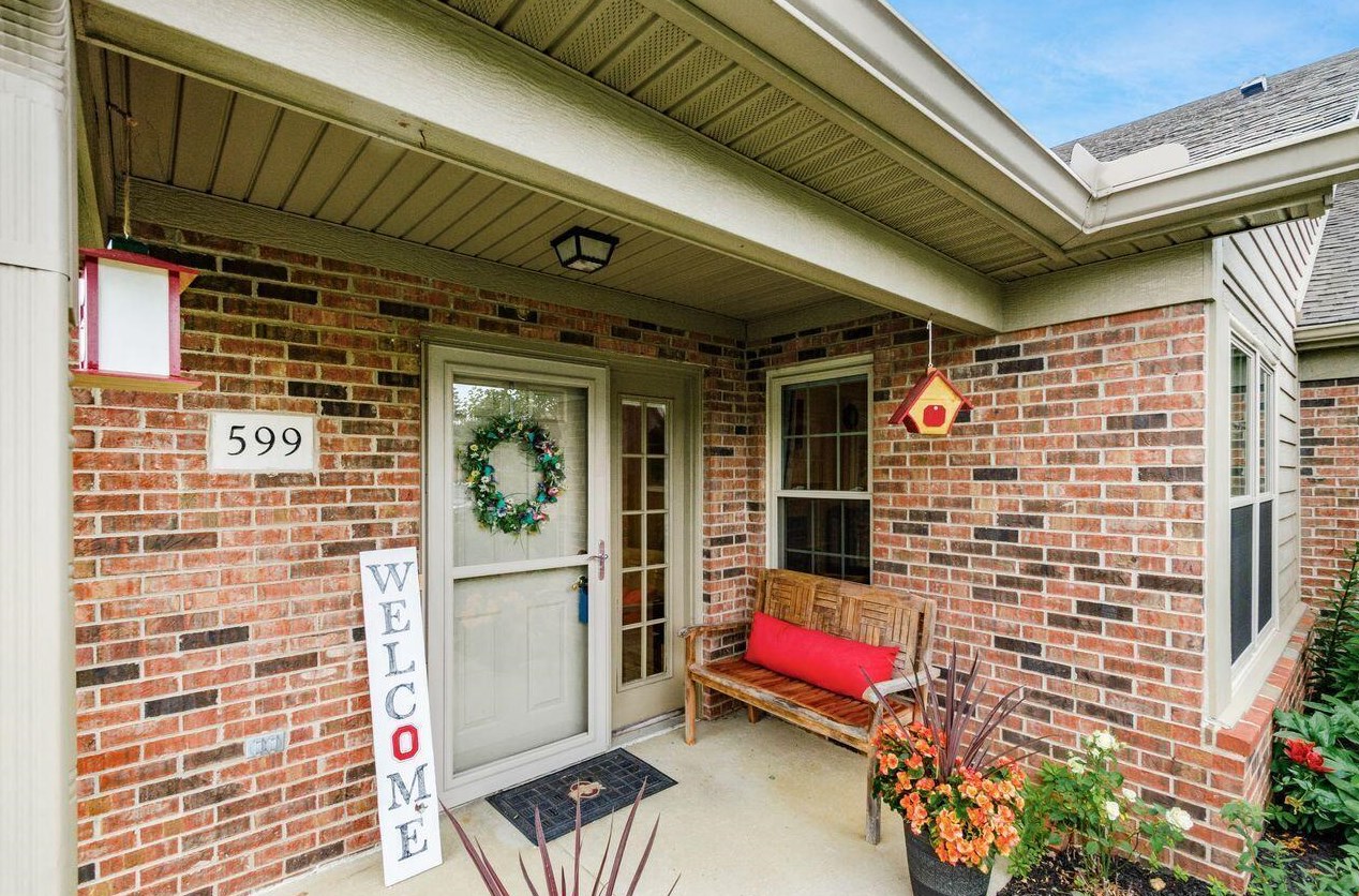 599 Buckthorn Way, Columbus OH exterior