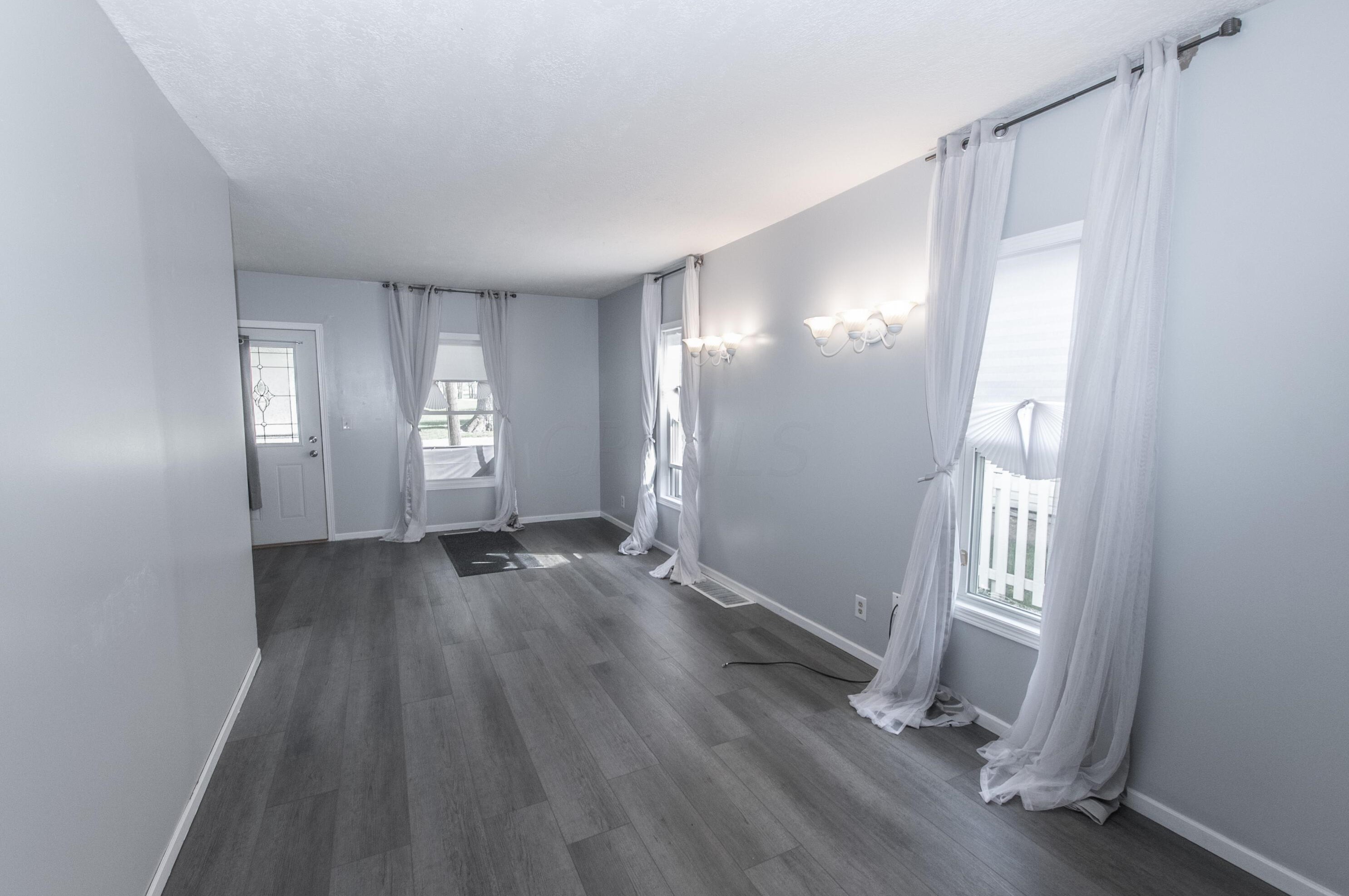 231 Fairground St, Marion OH 43302-1882 exterior