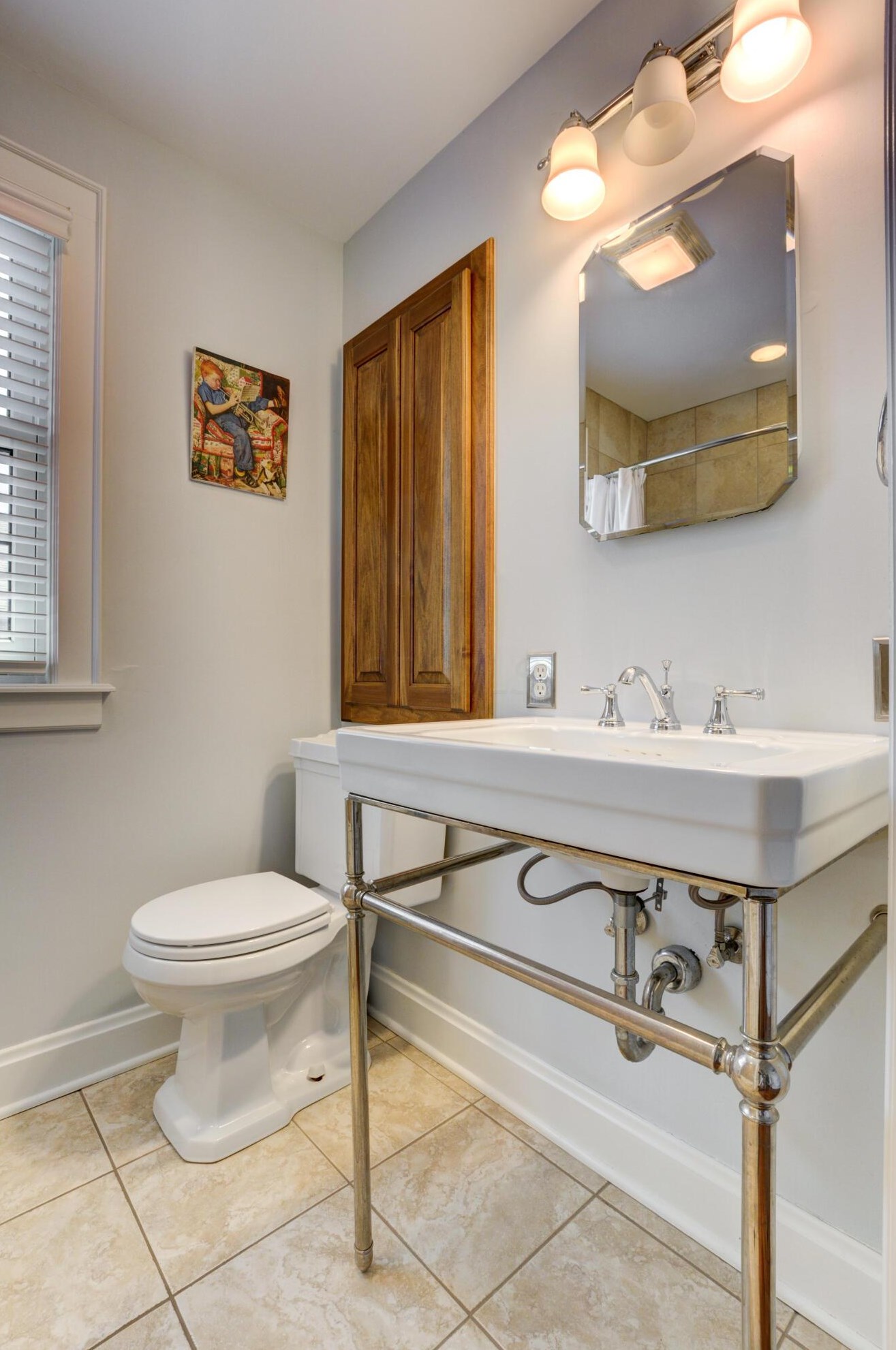 1826 Baldridge Rd, Columbus OH 43221-3811 exterior