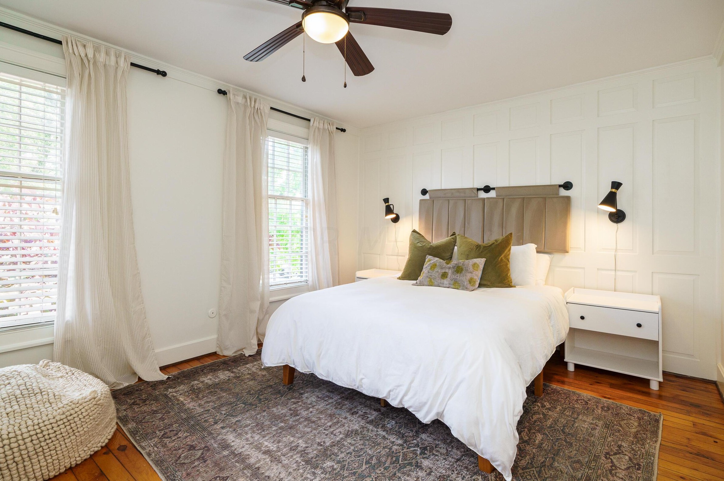 587 Grant Ave, Columbus OH 43215-2146 exterior