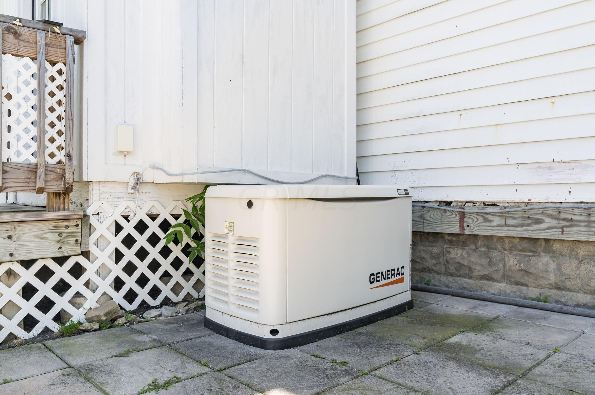 650 Hilltonia Ave, Columbus OH 43223-1704 exterior