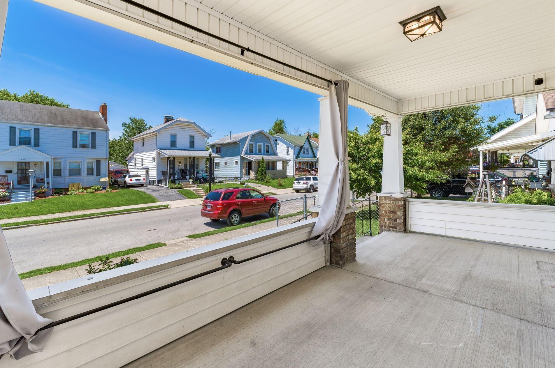 650 Hilltonia Ave, Columbus OH 43223-1704 exterior