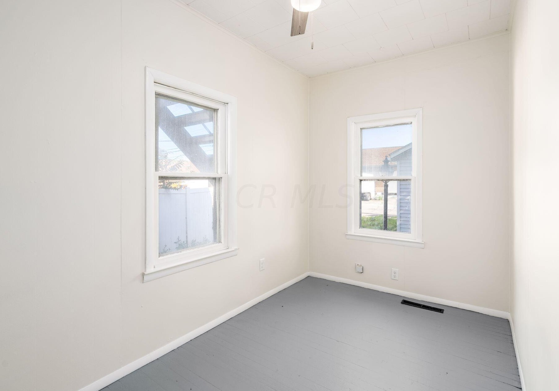1473 Thomas Ave, Columbus OH  43223-1927 exterior