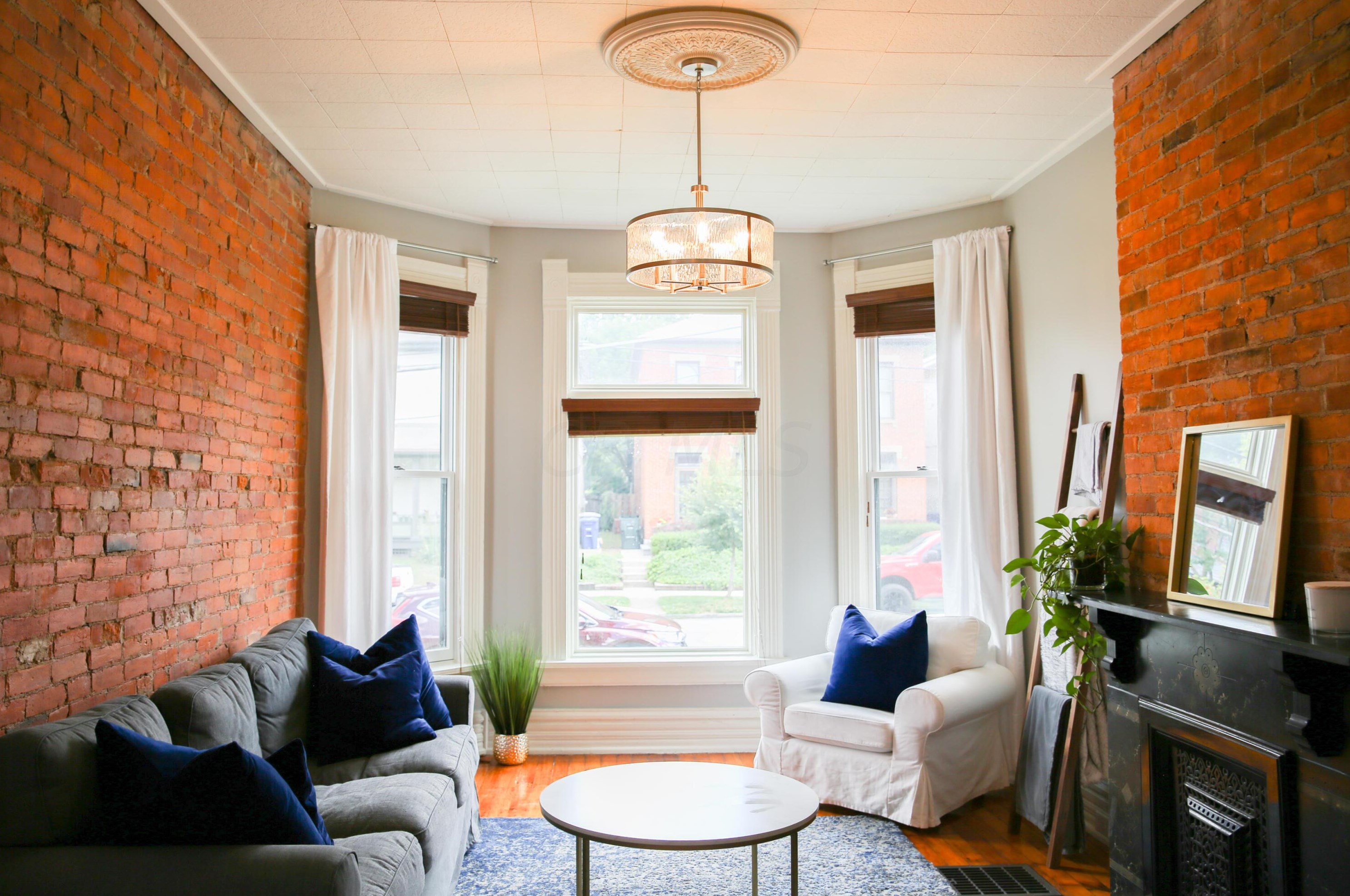 199 1st Ave, Columbus OH  43201-3404 exterior